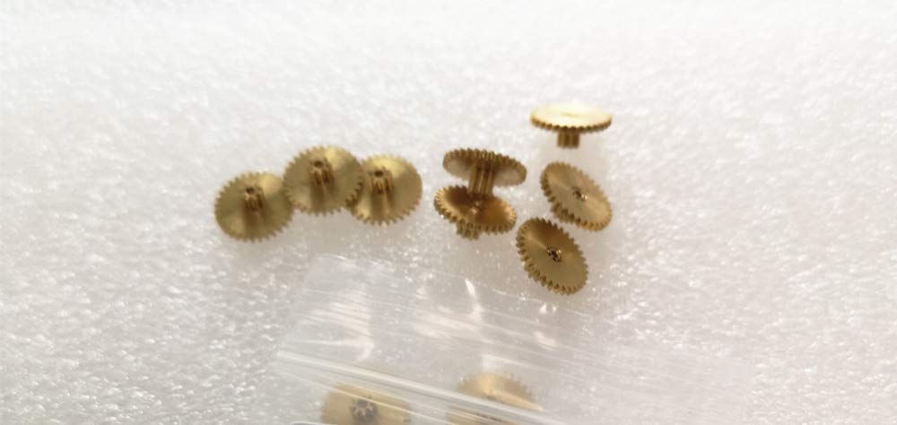 2PCS High Precision 0.3M 8T/32T Duplex Brass Copper Gears with 0.95mm/0.98mm/1mm Hole - Perfect for RC Cars, Robotics, and DIY Mechanical Projects