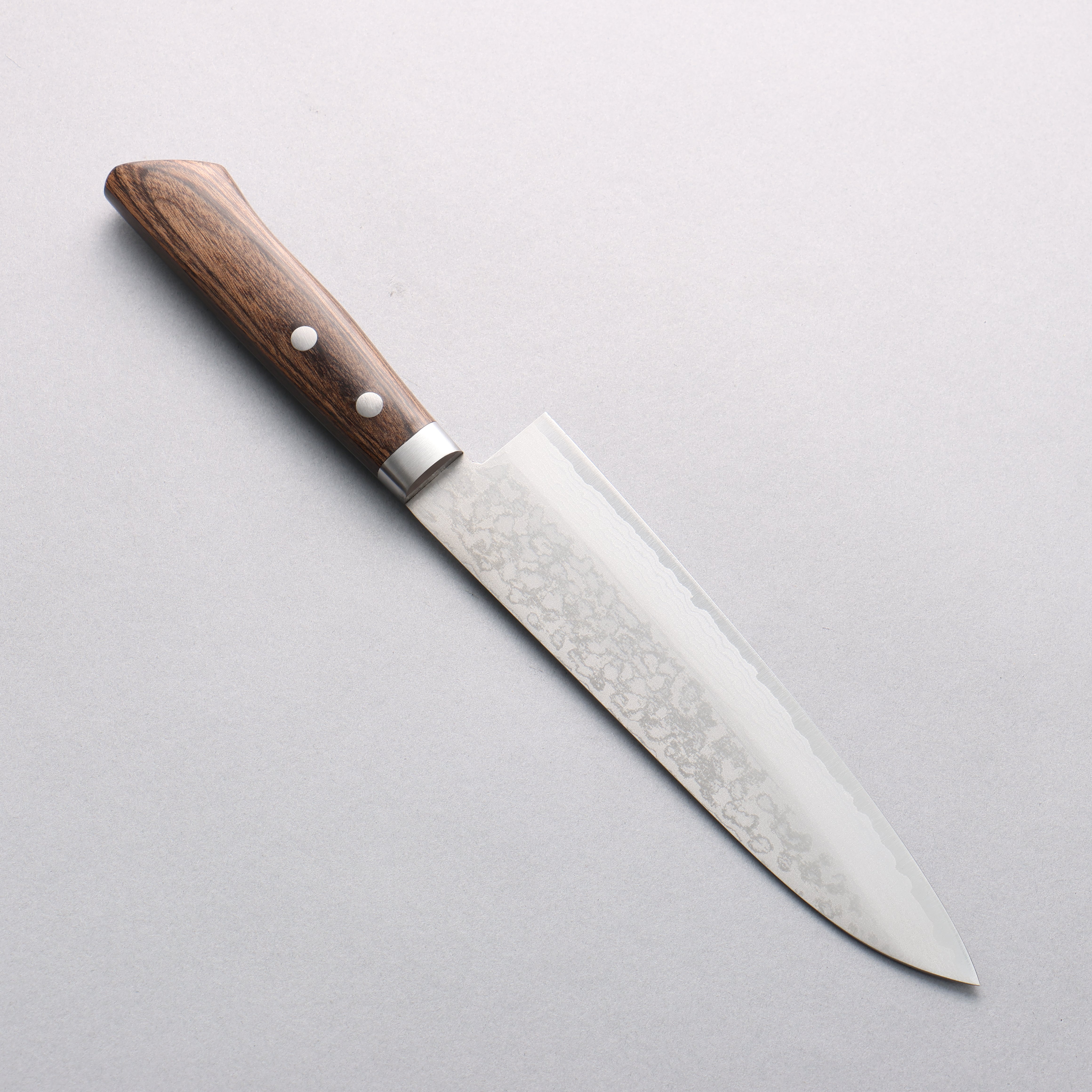 Kanetsune Sairyu VG10 Damascus Gyuto Chef Knife 180mm - Japanese Kitchen Knife with Brown Ash Wood Handle for Professional Chefs & Home Cooking