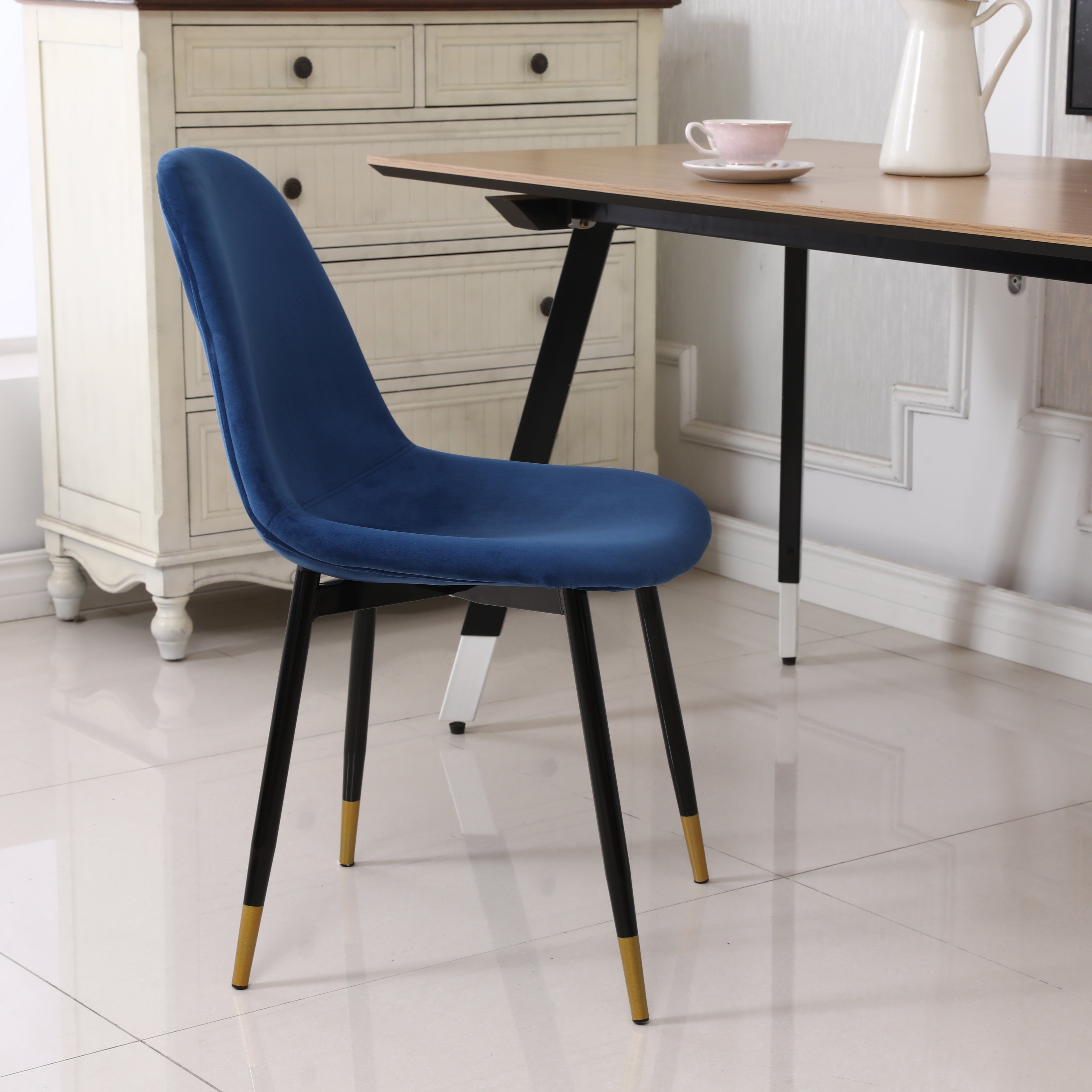 Roundhill Furniture Lassan Contemporary Fabric Dining Chairs, Set of 4 - Modern Upholstered Side Chairs for Kitchen, Dining Room & Office - Comfortable & Stylish Seating Solution
