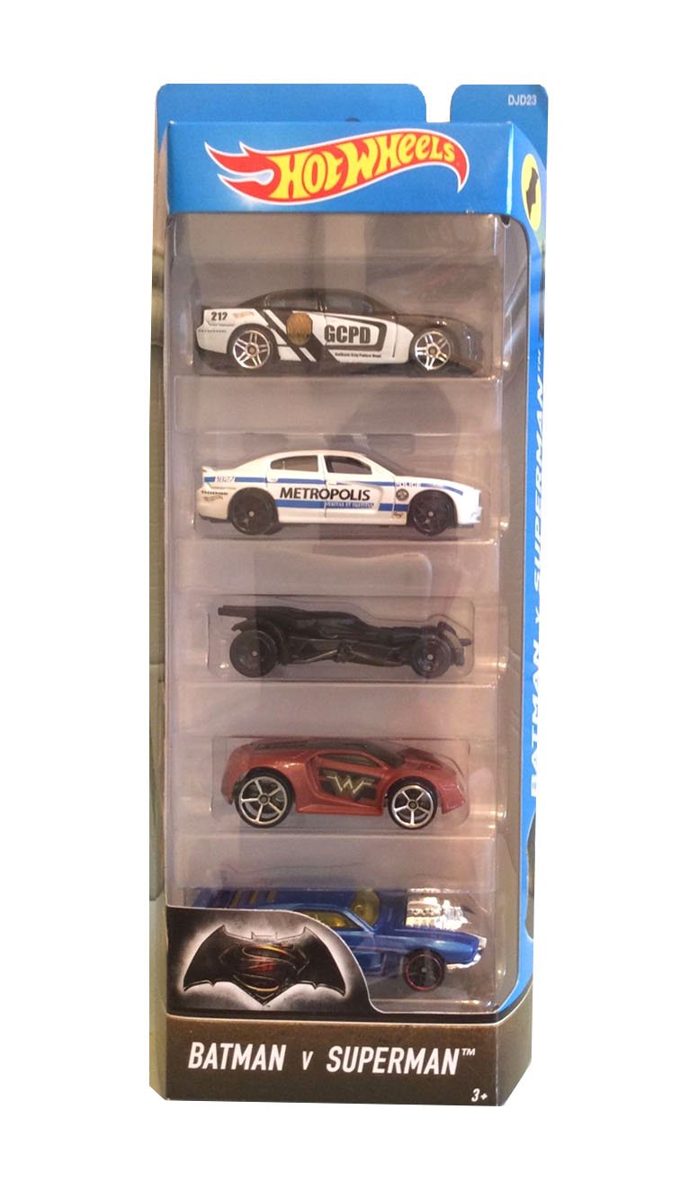 Hot Wheels Batman v Superman 5-Pack Die-Cast Vehicle Set – DC Comics Superhero Cars for Kids & Collectors – Perfect for Playtime, Gifts & Display