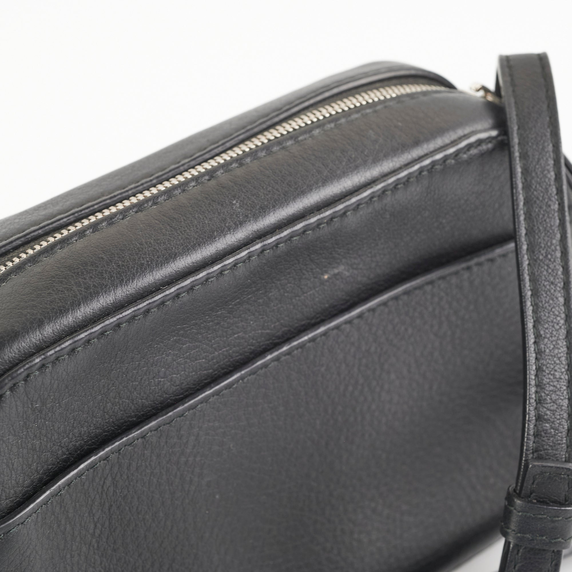 Balenciaga Everyday Camera Black Crossbody Bag for Women - Stylish & Functional Shoulder Bag - Perfect for Travel, Work & Daily Use