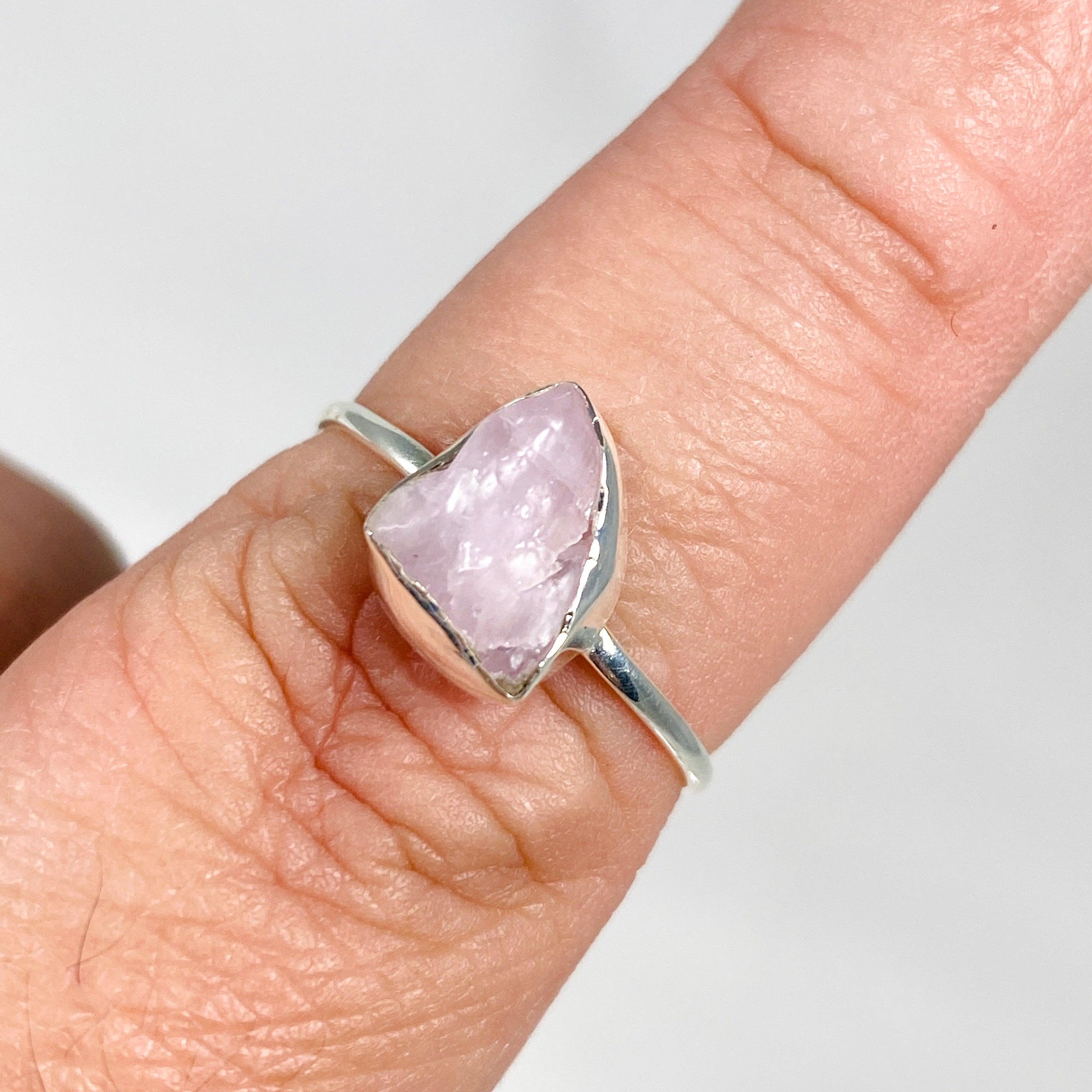 Natural Kunzite Raw Crystal Sterling Silver Band Ring for Women - Elegant Handmade Jewelry Gift for Birthday, Anniversary & Special Occasions
