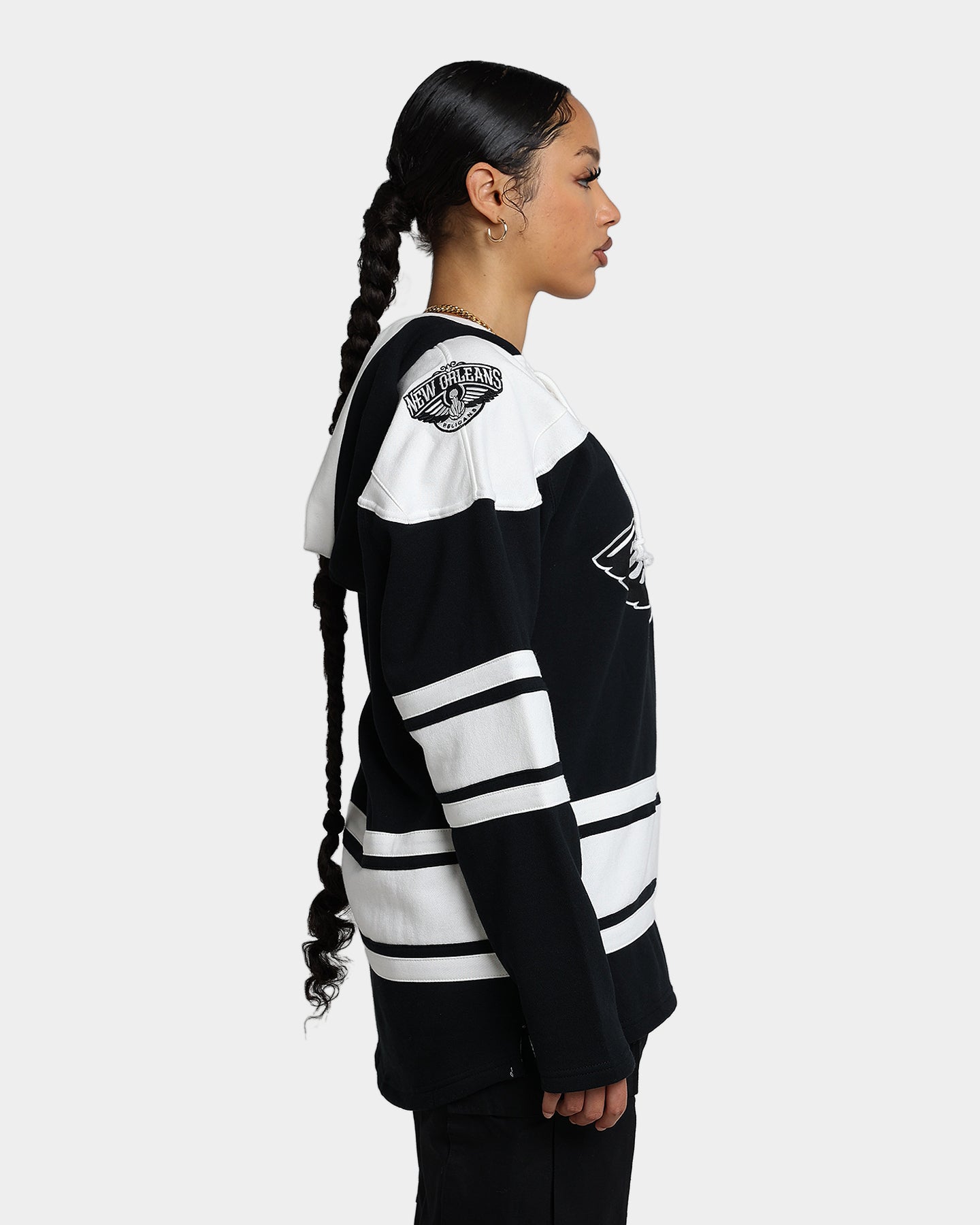 47 Brand New Orleans Pelicans Superior Lacer Hoodie - Jet Black NBA Fan Apparel for Men & Women - Perfect for Game Day, Casual Wear & Basketball Enthusiasts