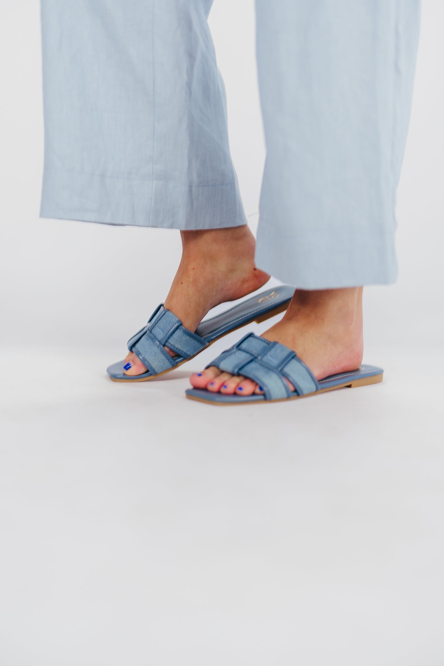 Essie Woven Canvas Slides for Women - Comfortable Denim Casual Sandals for Beach, Pool & Summer Outfits