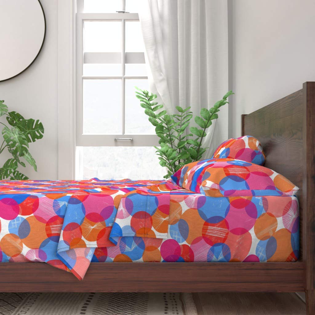 Bauhaus Bubbles Pink Orange Blue Geometric Print 100% Cotton Twin Sheet Set (3-Piece) | Abstract Circle Design Custom Bedding for Modern Home Decor | Perfect for Guest Rooms, Dorms & Boho Chic Bedrooms