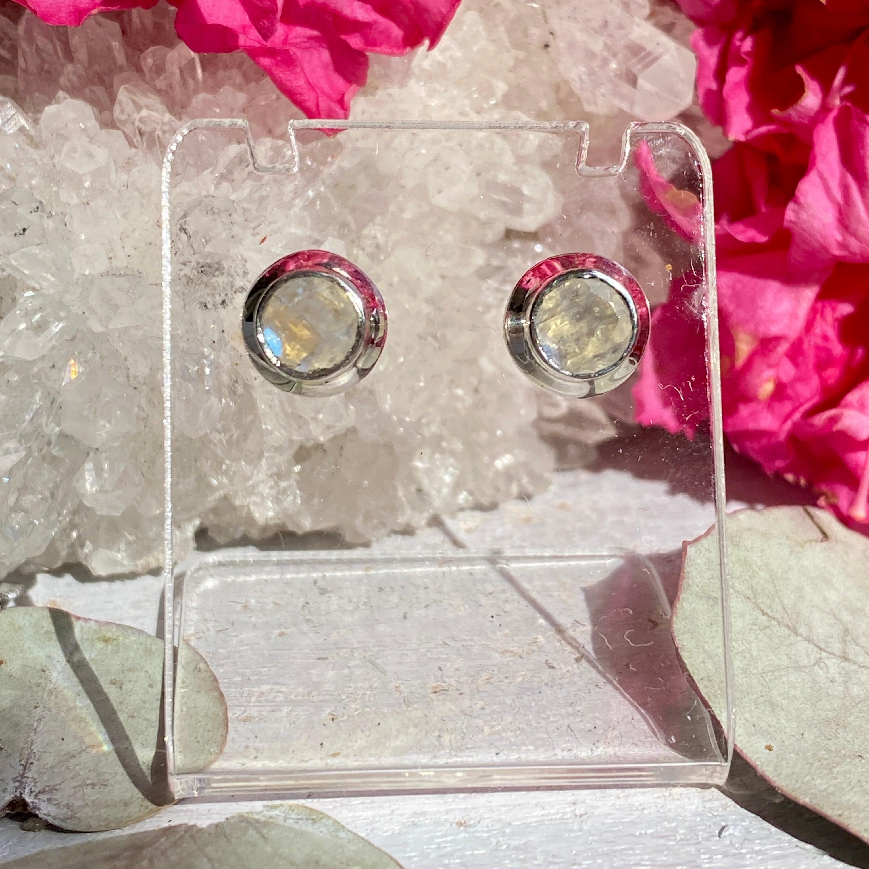 Moonstone Round Faceted Stud Earrings KEGJ1085 - Elegant Jewelry for Women, Perfect for Parties, Weddings & Everyday Wear