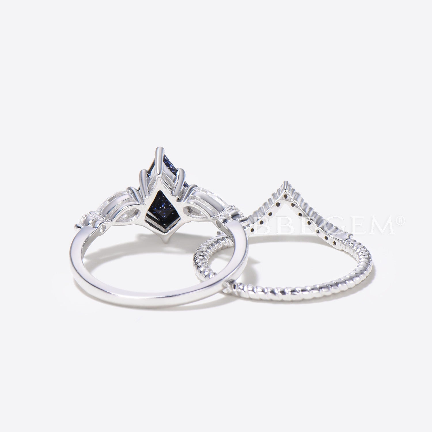 Starry Sky Blue Sandstone & Moissanite Bridal Ring Set - 5 Stone Engagement Wedding Band for Women - Perfect for Proposals, Anniversaries, and Romantic Occasions