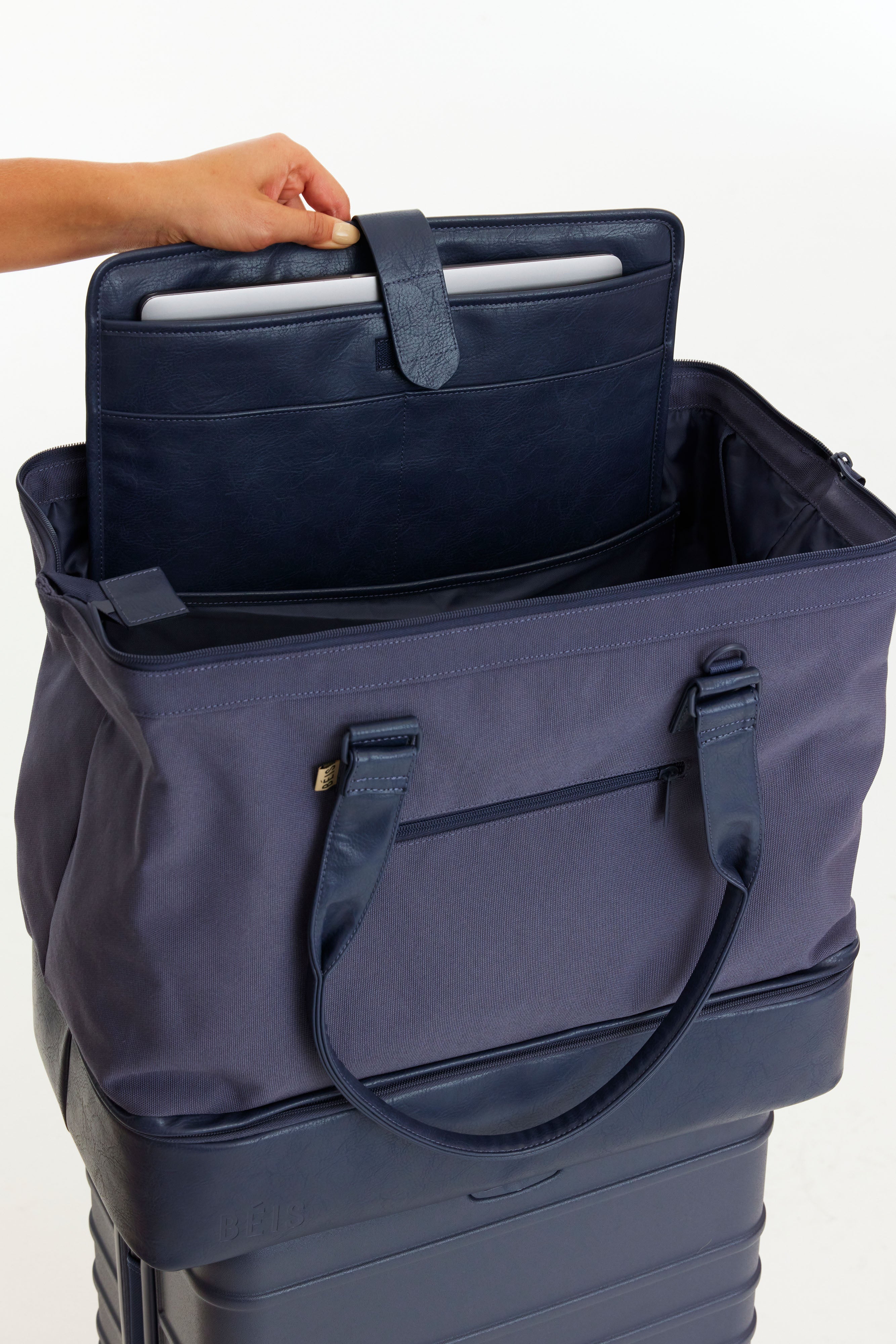 Navy Convertible Weekender Bag - Stylish & Spacious Travel Duffel for Women & Men - Perfect for Weekend Getaways, Gym, Work & Overnight Trips