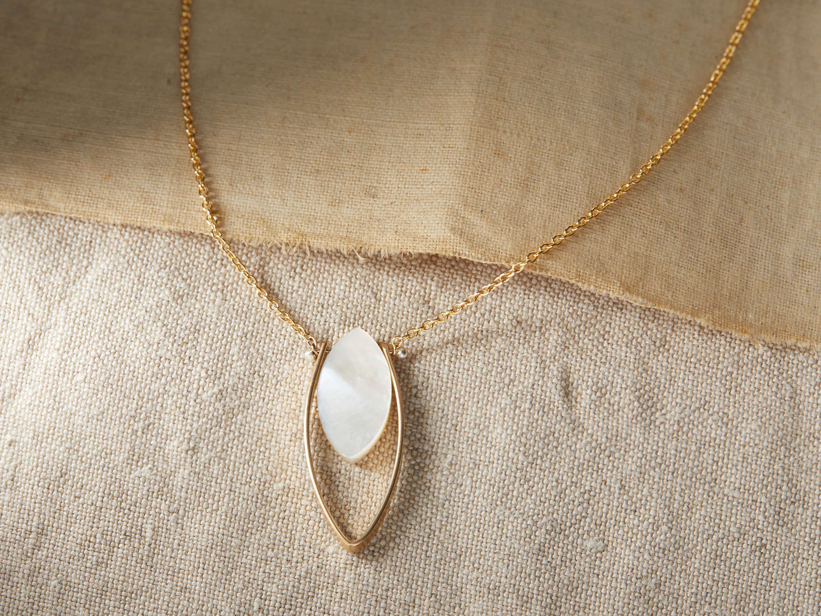 Allaire Necklace for Women - Elegant Gold Plated Pendant Necklace for Everyday Wear, Gift Giving & Special Occasions
