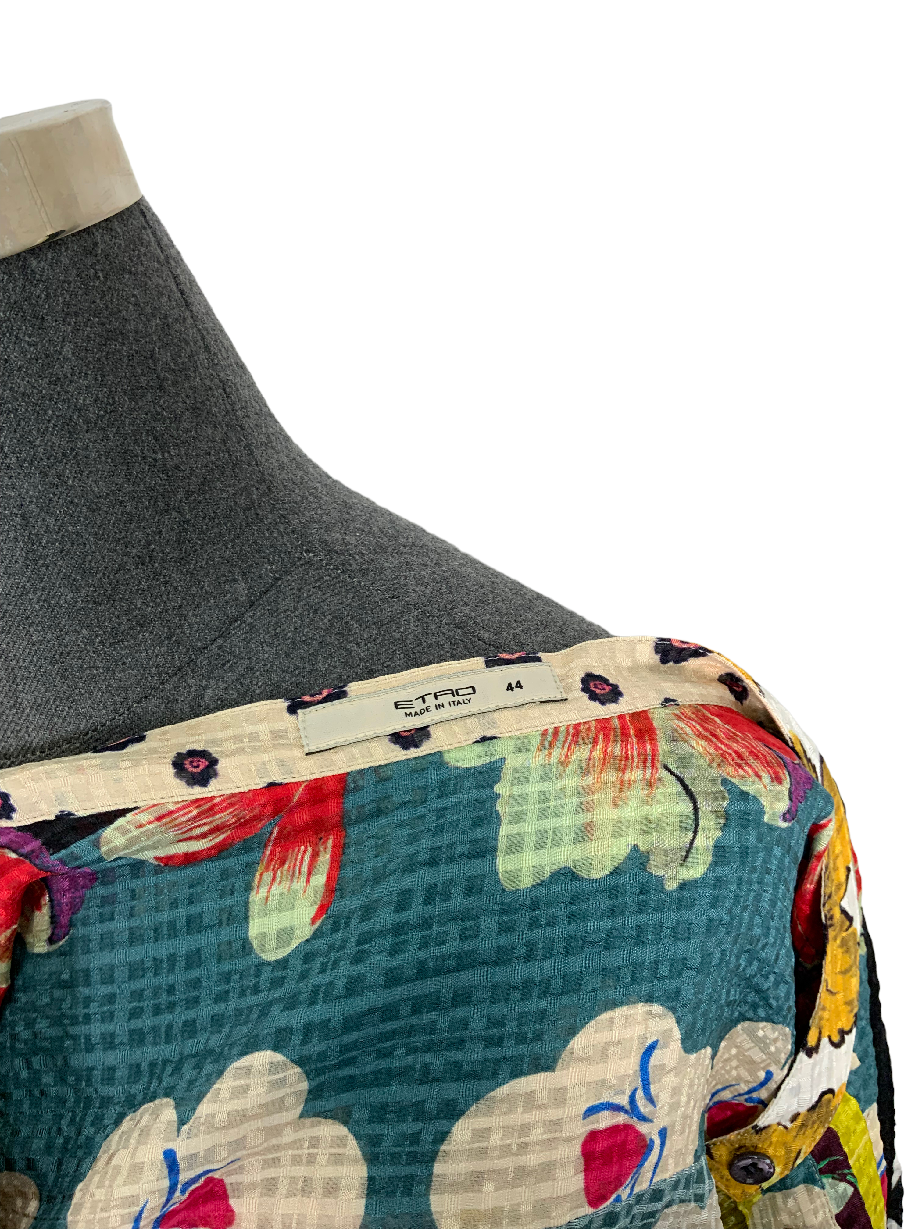 ETRO Women's Floral Print Silk Button Down Blouse - Size M - Elegant Office Wear & Spring Party Outfit