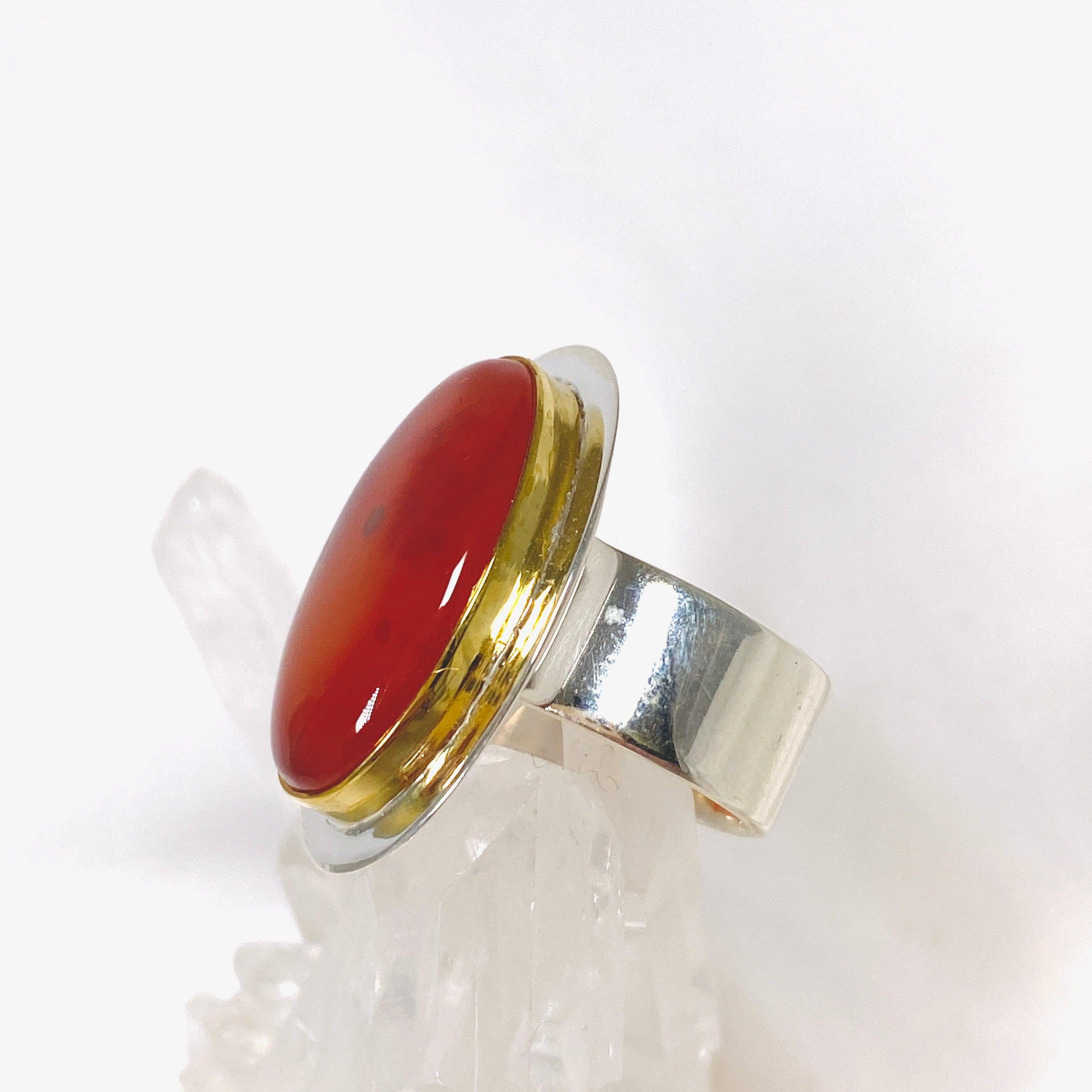 Natural Carnelian Oval Ring with 14K Gold Detailing - Size 7 Women's Fashion Jewelry for Wedding, Party & Everyday Wear KRGJ2864