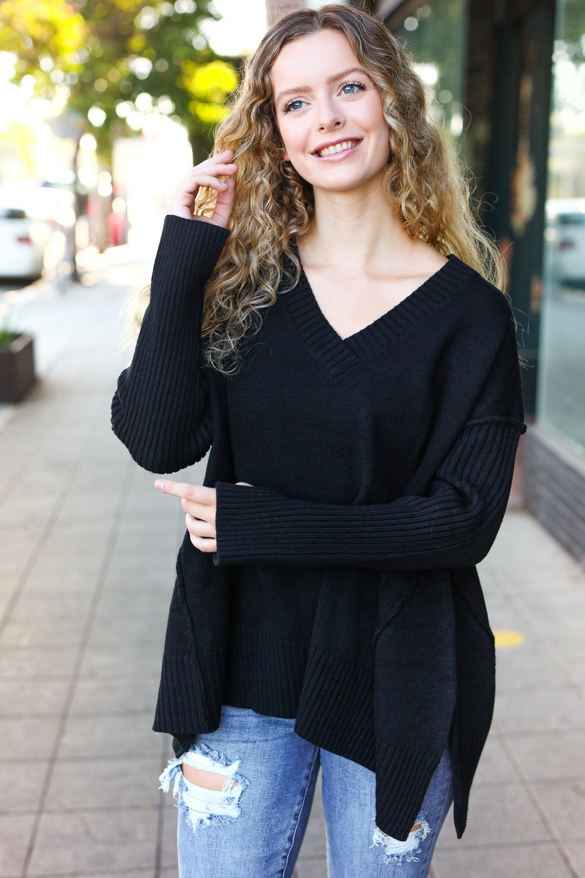 Stylish Black Oversized V-Neck Ribbed Knit Sweater for Women - Cozy & Trendy Fall Winter Pullover for Casual Outings & Layering