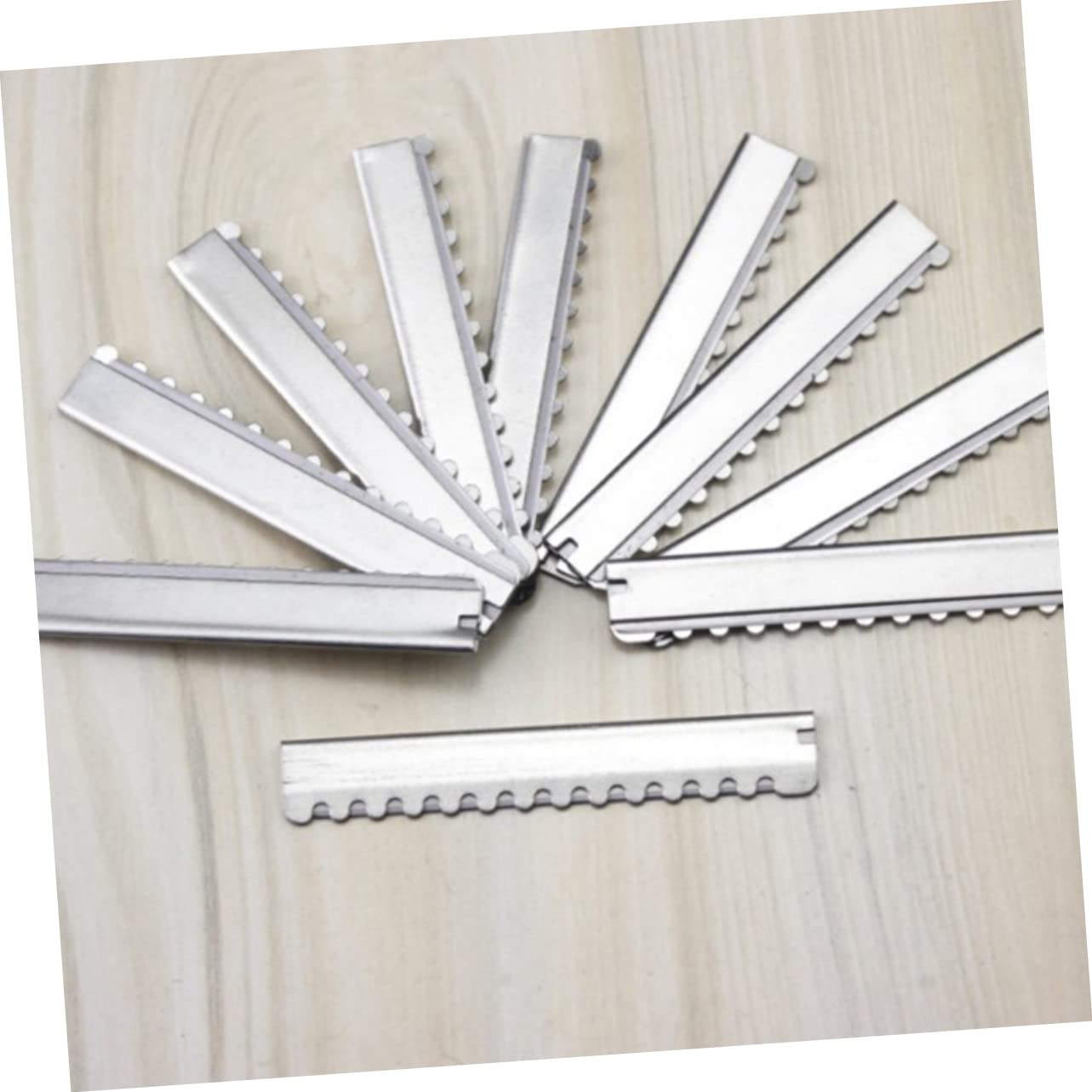 IPetBoom 11-Piece Men's Safety Razor Set - Stainless Steel Double Edge Razor Blades for Smooth Shaving | Perfect for Travel, Gifts & Daily Grooming