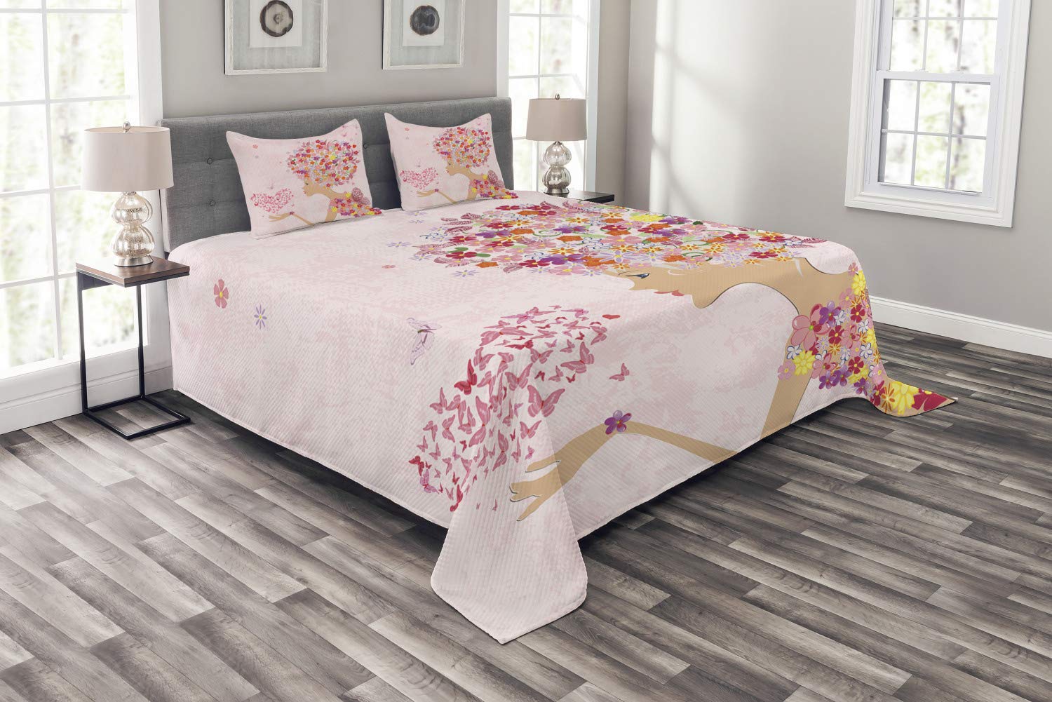 Ambesonne Pink Floral Bedspread Set - 3 Piece King Size Bedding with 2 Pillow Shams, Hand-Drawn Butterfly & Heart Design, Spring Theme Decorative Coverlet for Girls Room & Guest Bedroom Decor