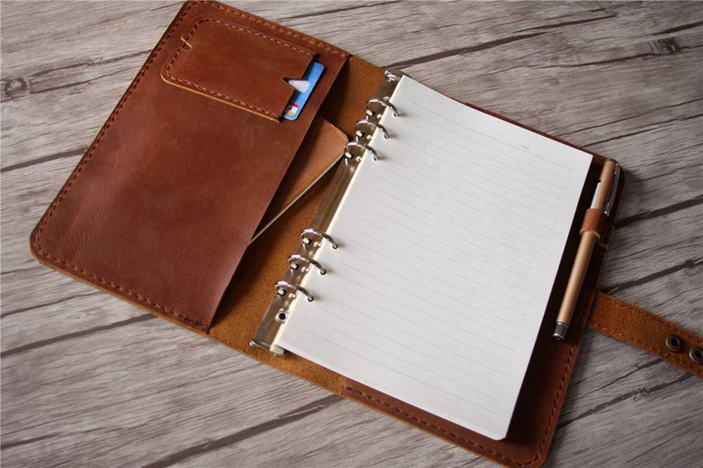 Premium Unisex Custom Leather B5 Notebook - Large Refillable Journal for Writing, Sketching & Note Taking - Perfect Gift for Students, Professionals & Travelers
