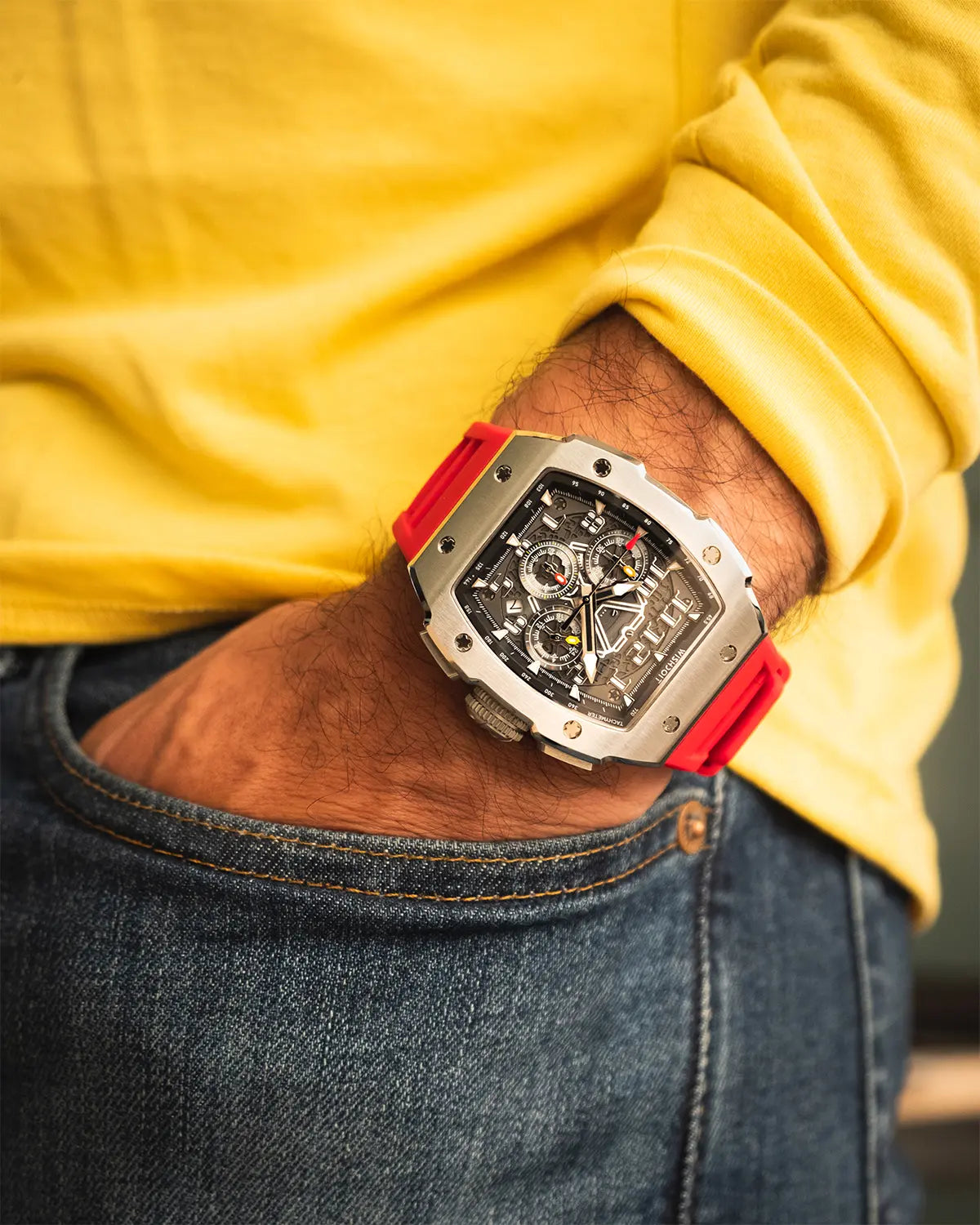 RACING GT CHRONO Quartz Chronograph Watch for Men - Sporty Waterproof Wristwatch with Date Display - Perfect for Racing, Driving & Outdoor Adventures