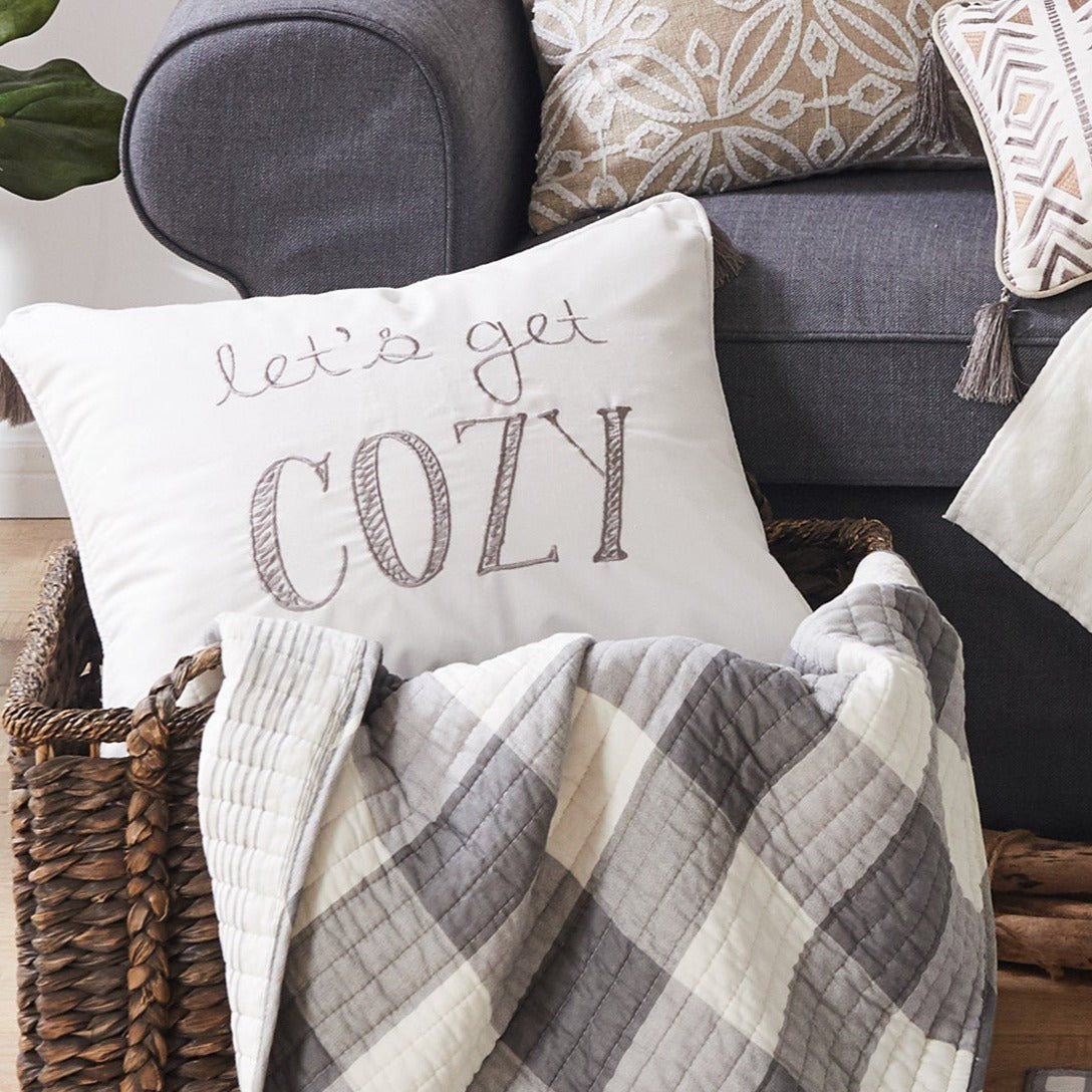 Camden Quilted Throw Blanket - Soft & Cozy Bedspread for Couch, Bed, Sofa - Perfect for Winter Warmth & Home Decor