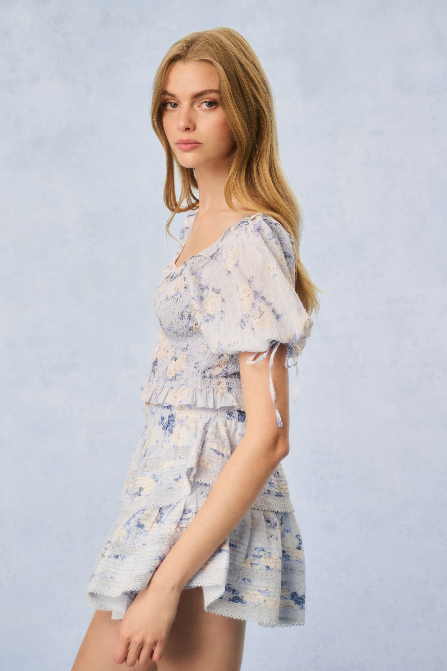 Stylish Ruffle Mini Skirt with Fragrance Print - Perfect for Summer Outfits, Beach Vacations & Casual Dates