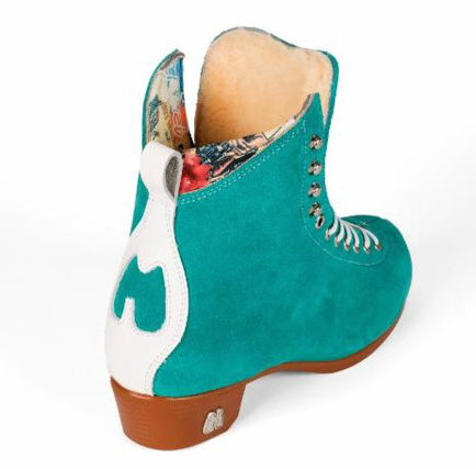 Moxi Jack Roller Skates with Reactor Pro Plate - Premium Quad Skates for Women & Men - Perfect for Artistic Skating, Roller Derby & Outdoor Skating