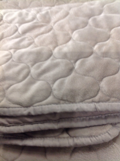 Queen Taupe 3-Piece Comforter Set - Soft Bedding Collection for Cozy Bedroom Decor | Perfect for Master Bedroom, Guest Room & Dorm