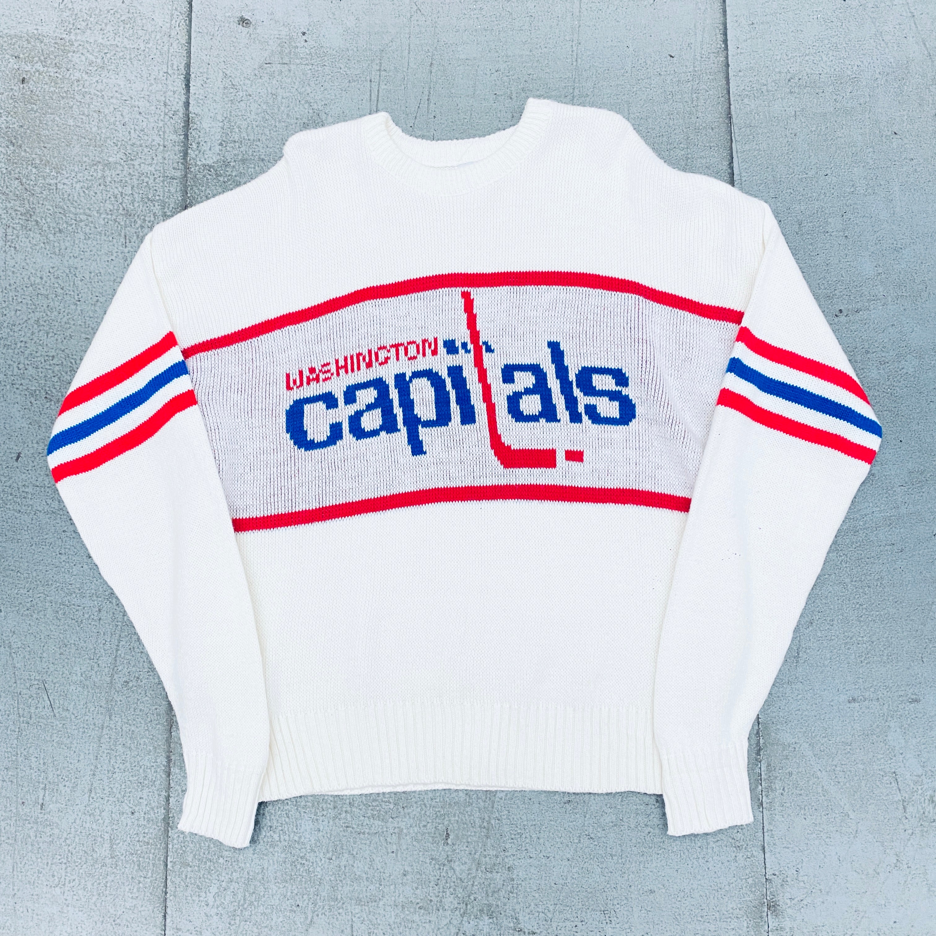 Vintage 1980s Washington Capitals Cliff Engle Knitted Sweater - XL Size, Retro NHL Hockey Fan Apparel for Men, Perfect for Game Day, Cosplay & 80s Themed Parties