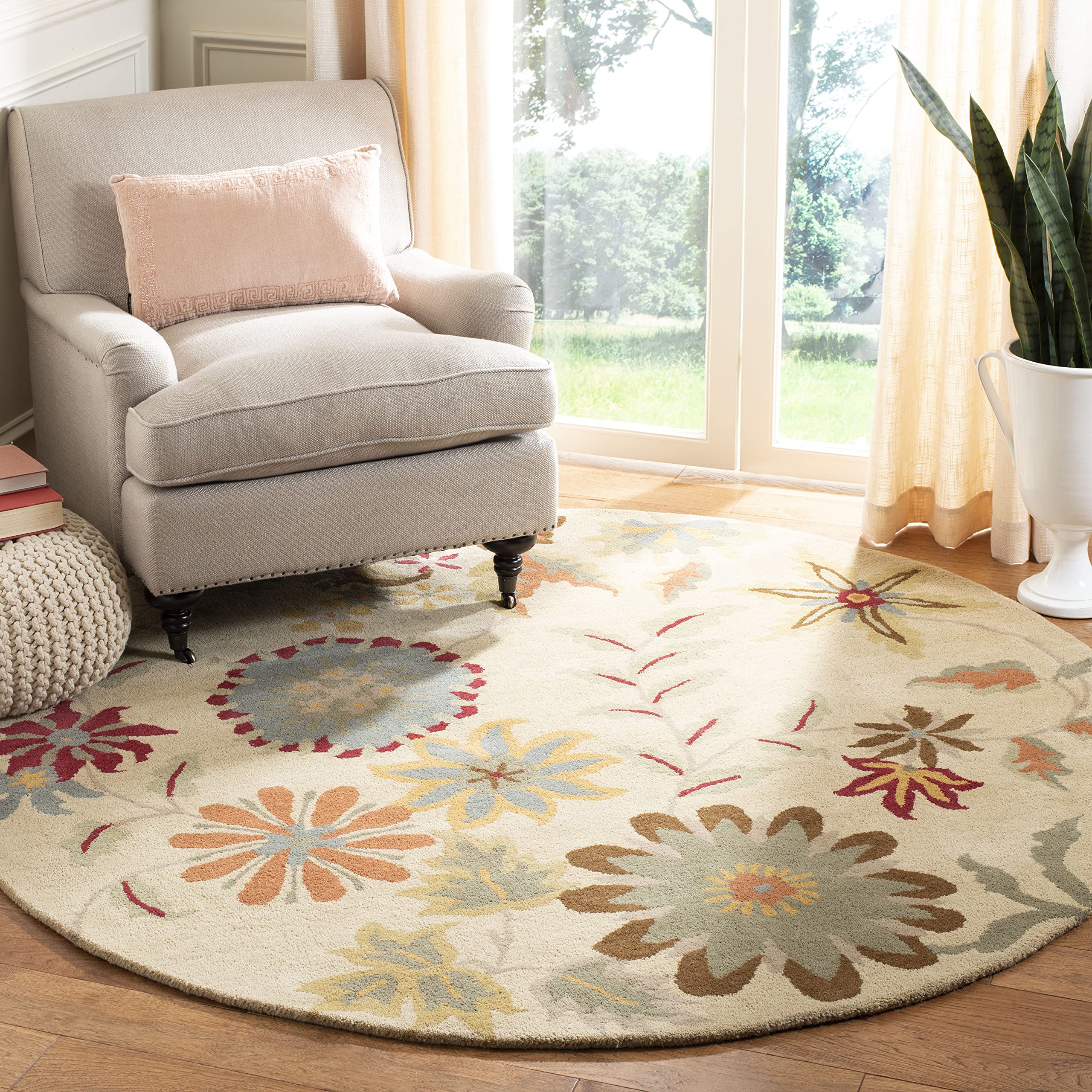 SAFAVIEH Soho Collection 6' Round Ivory/Sage Area Rug - Handmade Premium Wool & Viscose for Living Room, Bedroom & Office Decor (Model SOH702A)