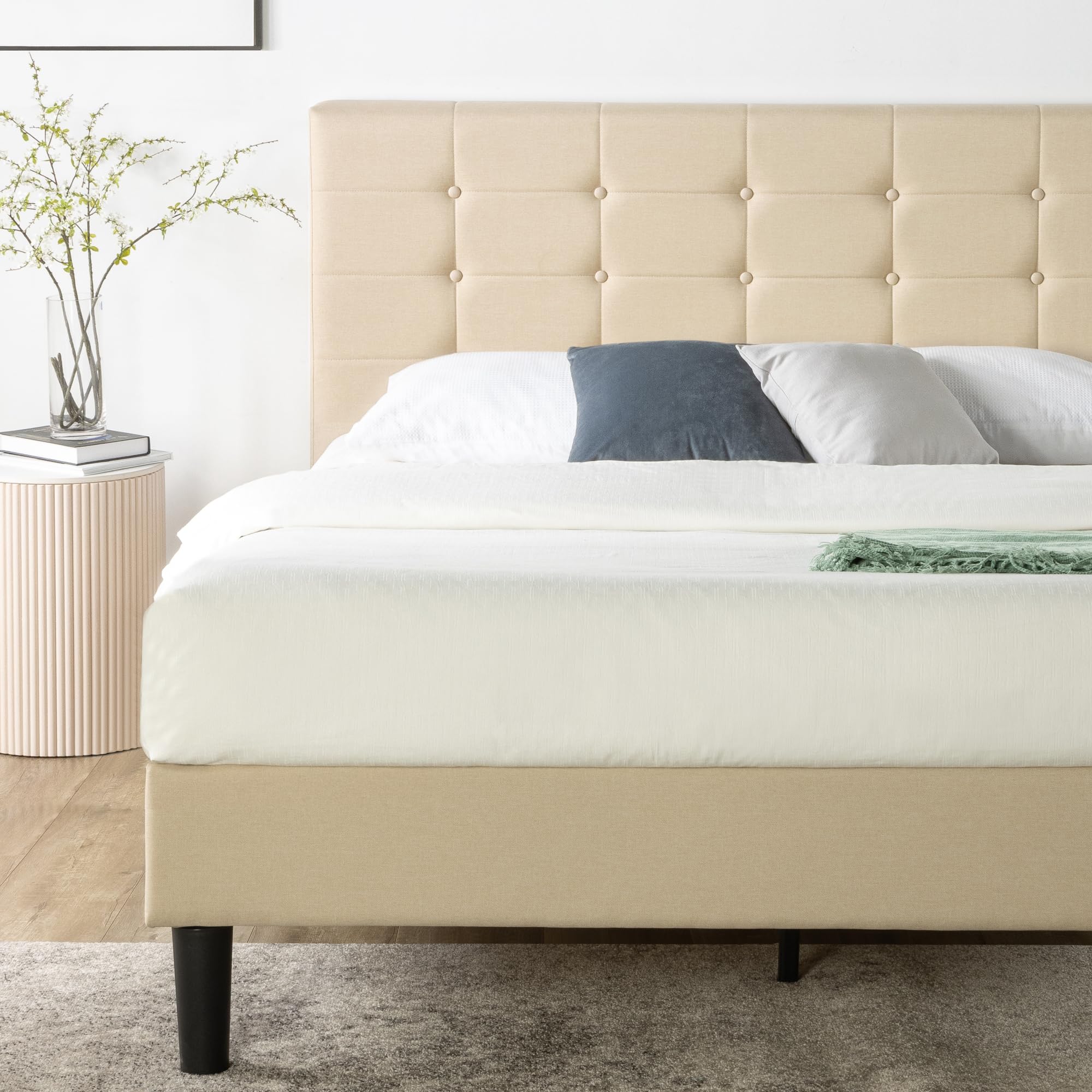 ZINUS Ibidun Full Size Upholstered Platform Bed Frame with Wood Slat Support - No Box Spring Needed - Easy Assembly - Beige - Perfect for Modern Bedrooms, Guest Rooms & Small Spaces
