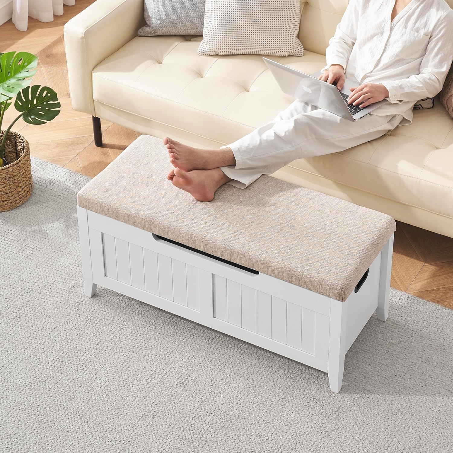 GAOMON Upholstered Storage Bench with Flip-Top Lid - 15.7 x 39.4 x 18.1 Inch Multi-Functional Toy Chest & Shoe Organizer for Entryway, Bedroom, Living Room - Perfect for Home Organization & Kids' Room Storage