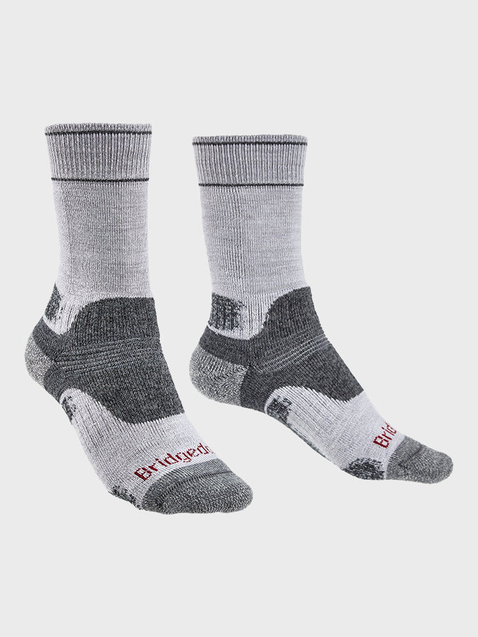 Bridgedale Women's Midweight Hiking Socks - Moisture-Wicking & Cushioned for Performance - Perfect for Trail Hiking, Backpacking & Outdoor Adventures