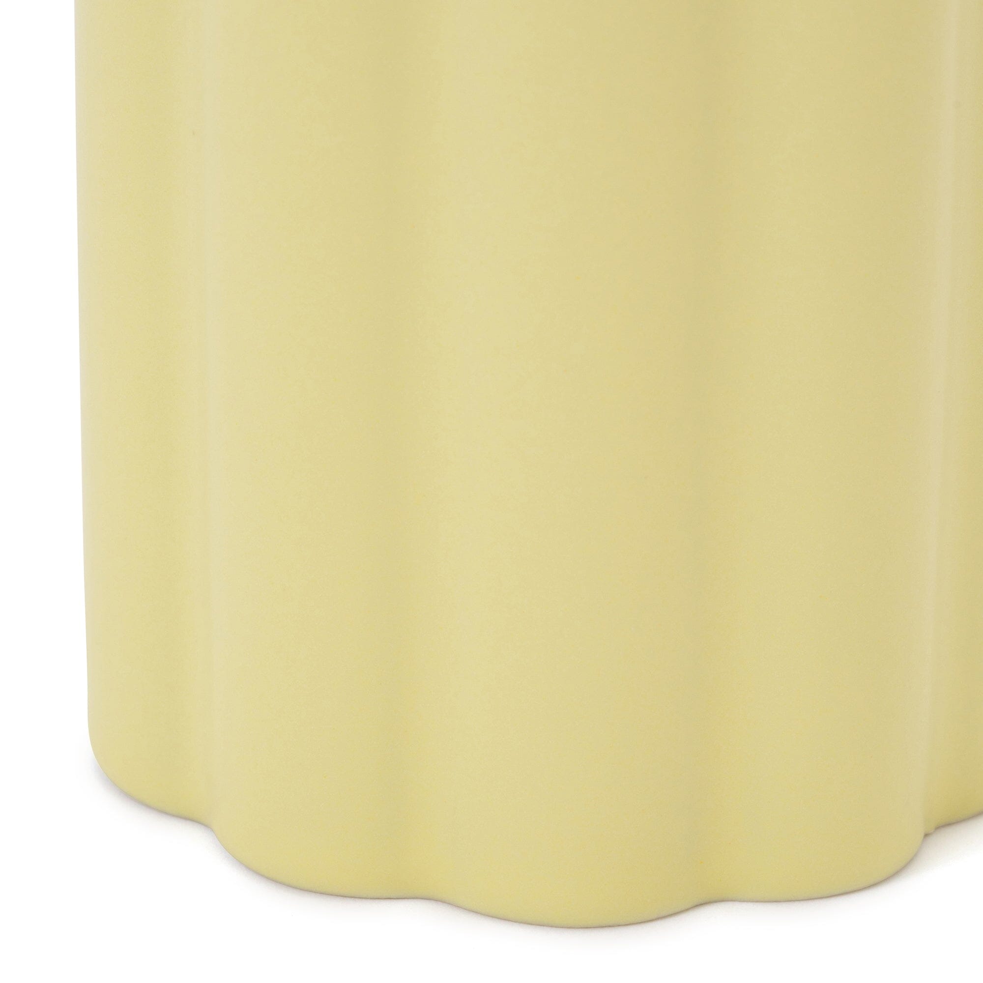 Lemon Tea Scented Candle - Aromatherapy Soy Wax Candle for Relaxation & Stress Relief - Perfect for Home, Spa, and Meditation Spaces