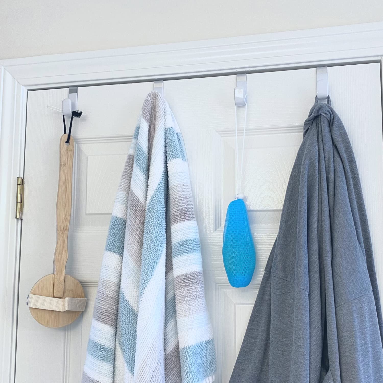Evelots 4-Pack Over The Door Hooks - Heavy Duty Rubber Coated Steel Hangers for Clothes, Towels, Coats, Hats & Handbags - Space Saving Organizer for Closet, Bathroom, Bedroom & Office Use