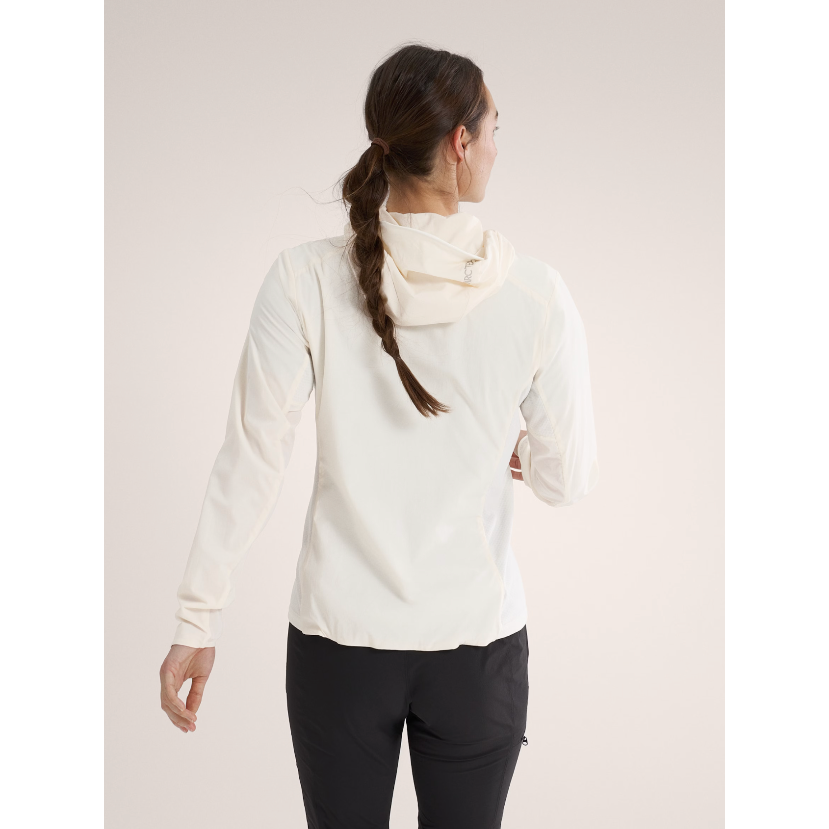 Arc'teryx Women's Atom SL Hoody - Lightweight Water-Resistant Jacket for Hiking & Outdoor Activities | Perfect for Spring & Fall Adventures