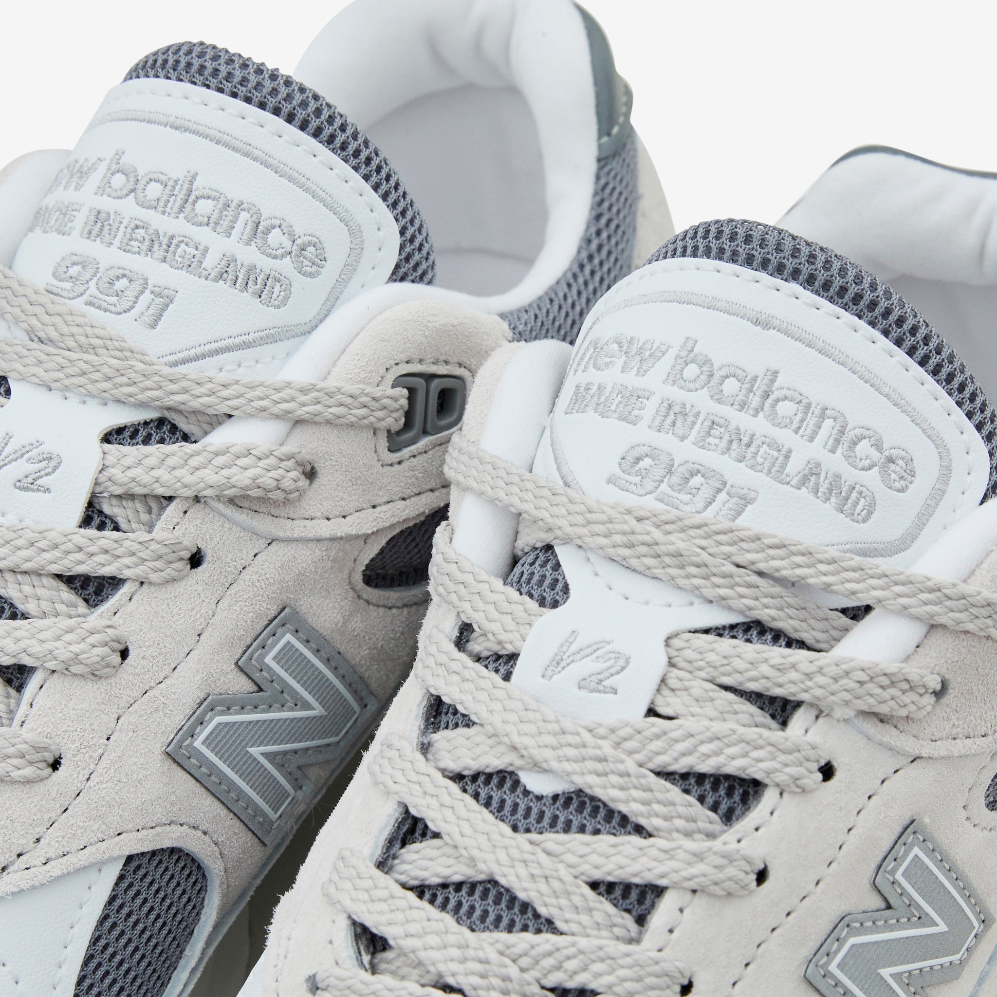 New Balance 991v2 Nimbus Cloud Running Shoes - Cool Grey & Silver | Made in UK | Premium Comfort for Jogging, Gym & Casual Wear