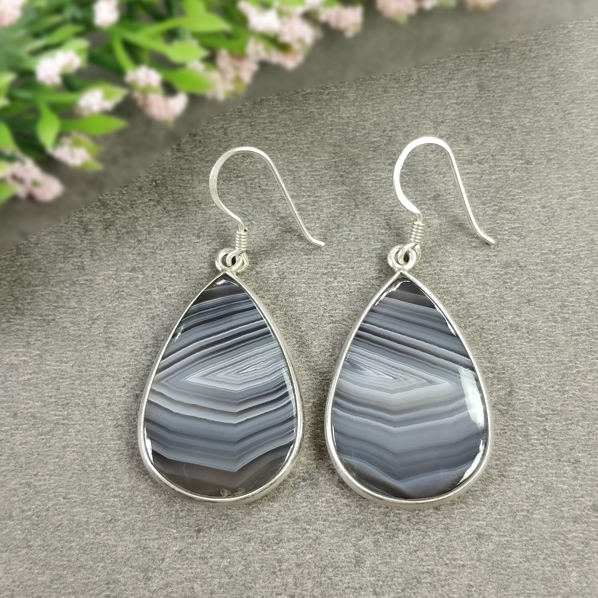 Natural Botswana Agate Gemstone Earrings - 12.52g 925 Sterling Silver Bi-Color Round Bezel Drop Dangle Hook Earrings for Women | Elegant Jewelry Gift for Birthday, Anniversary & Special Occasions