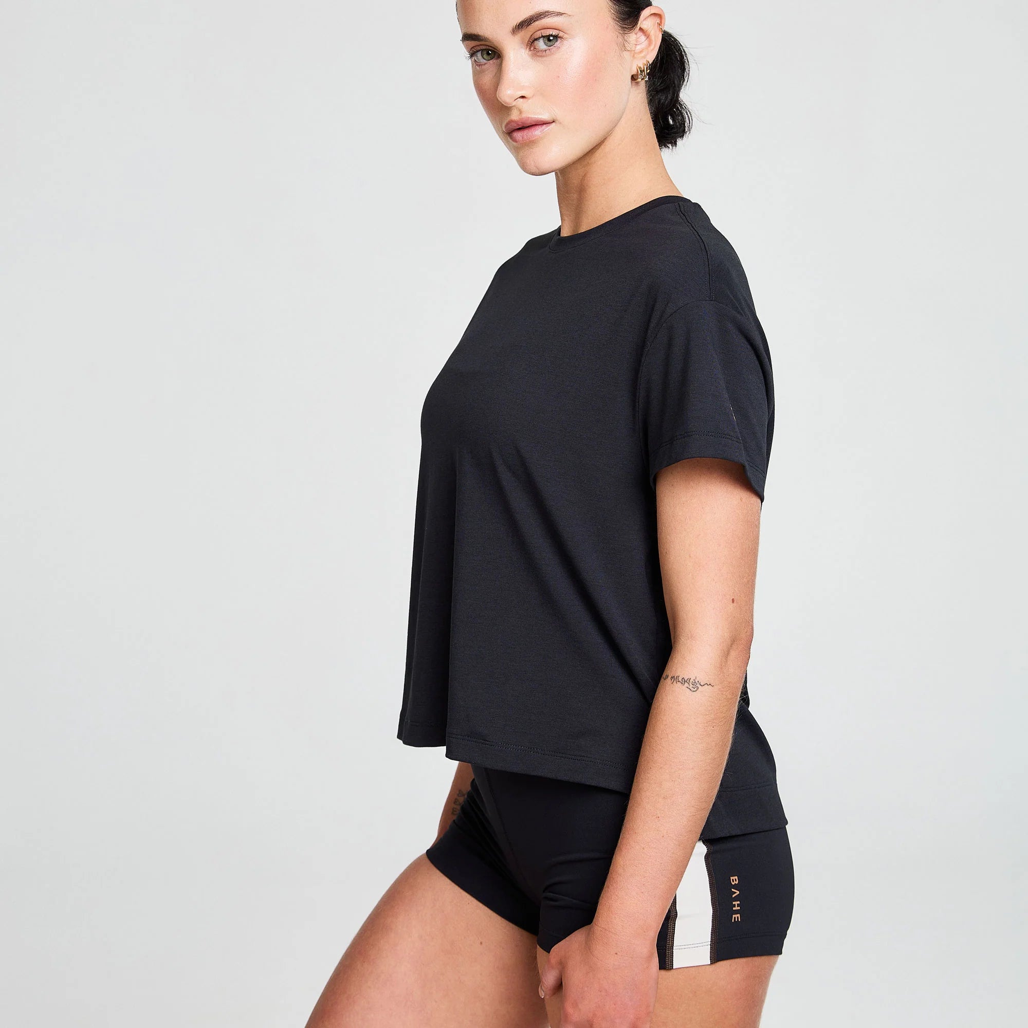 BAHE Zephyr Everyday Crew Neck T-Shirt for Men - Soft Cotton Casual Tee - Black - Perfect for Work, Gym & Daily Wear