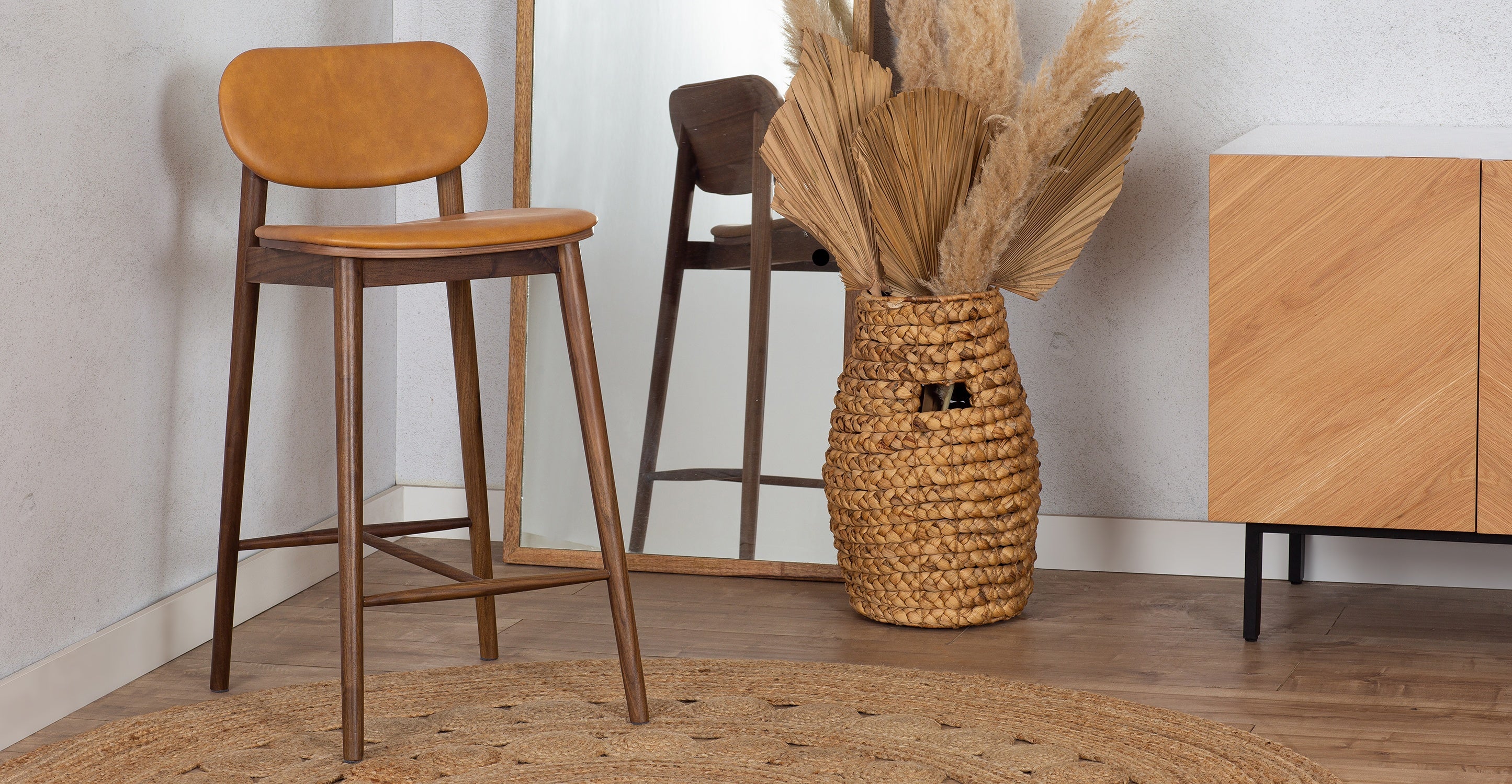 Bonato Leather Counter Stool - Modern Bar Stool with Cushioned Seat, Adjustable Height for Kitchen Island, Breakfast Bar & Home Decor