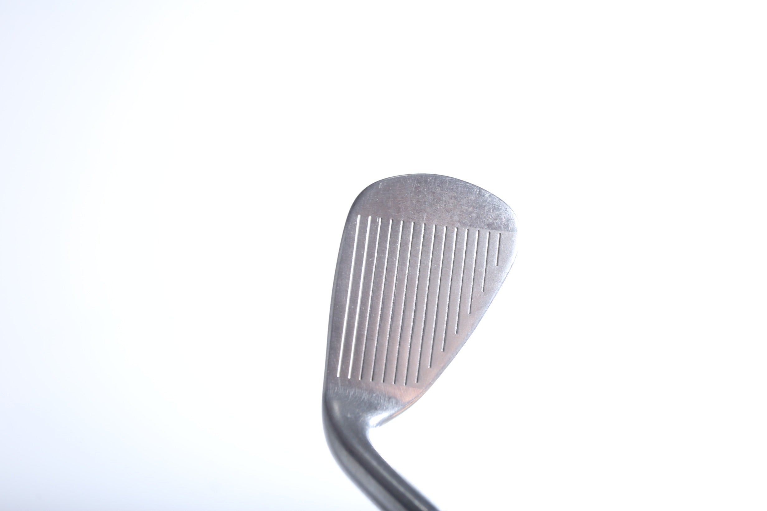 Used Callaway X Hot 19 Single 9 Iron Right Handed Stiff Flex Golf Club - Perfect for Right-Handed Golfers Seeking Precision Shots on the Course