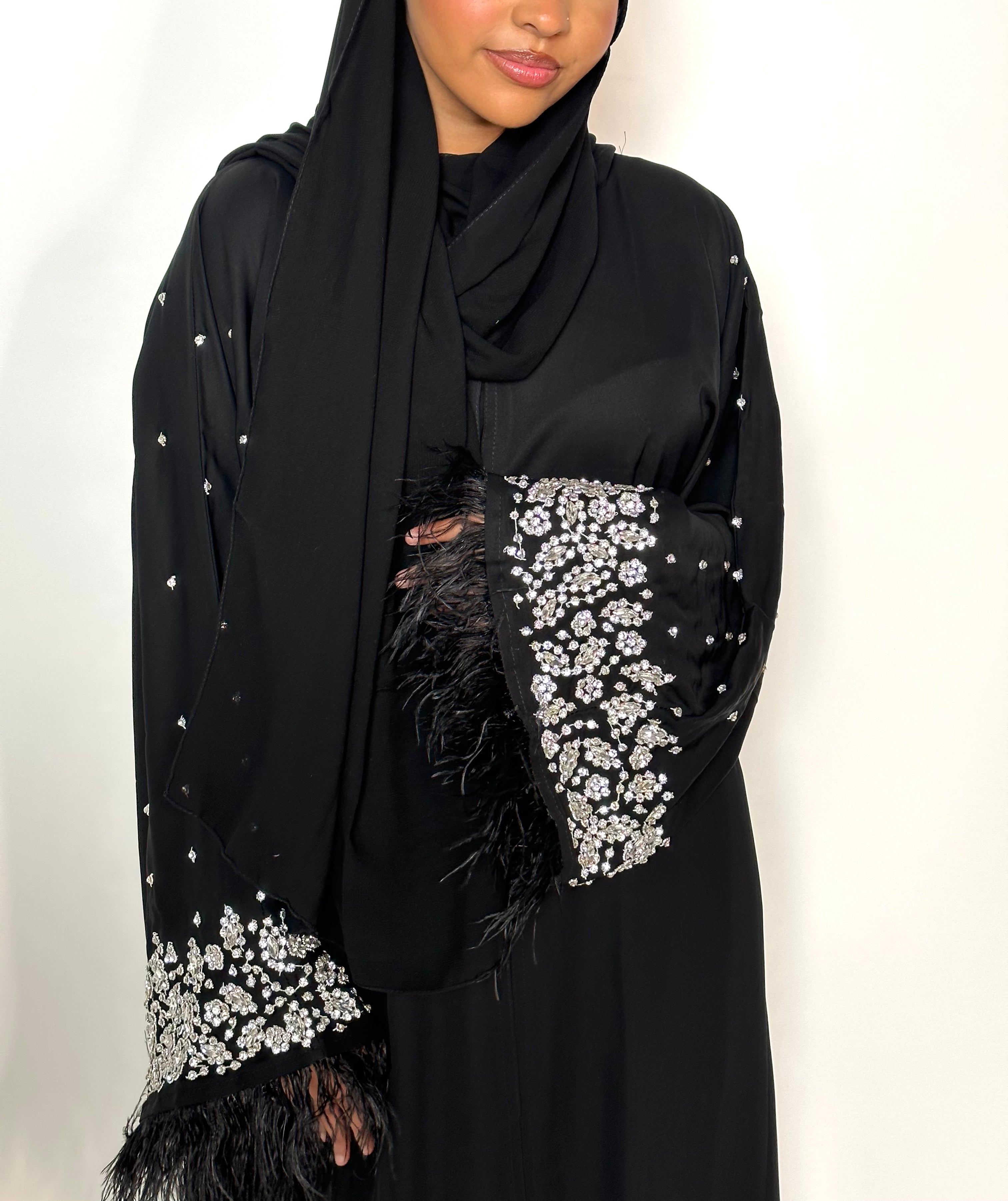 Elegant Diamond Embellished Feathered Abaya Dress for Women - Perfect for Weddings, Parties & Special Occasions