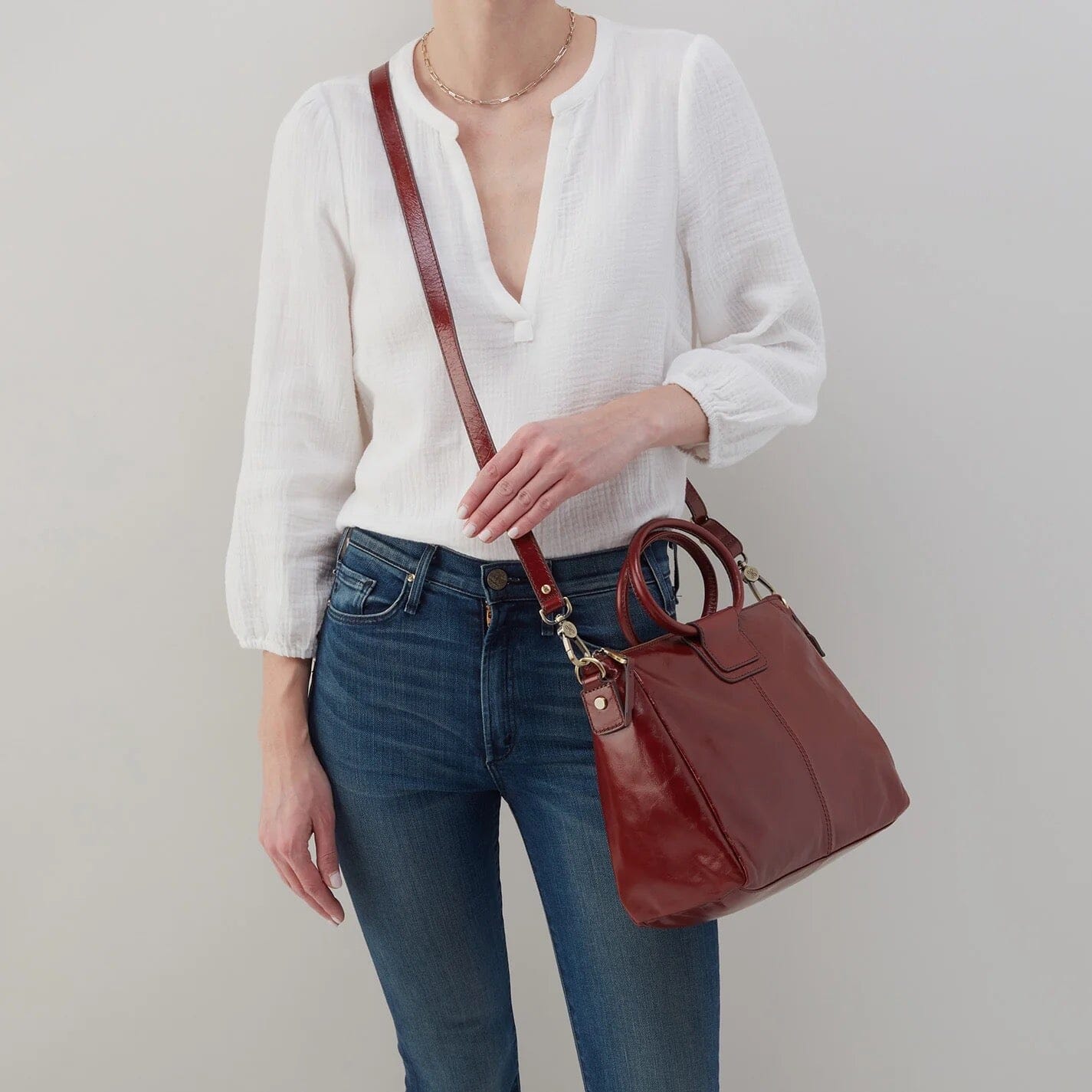 HOBO SHEILA MEDIUM SATCHEL - Stylish Leather Crossbody Bag for Women, Perfect for Work, Travel & Everyday Use