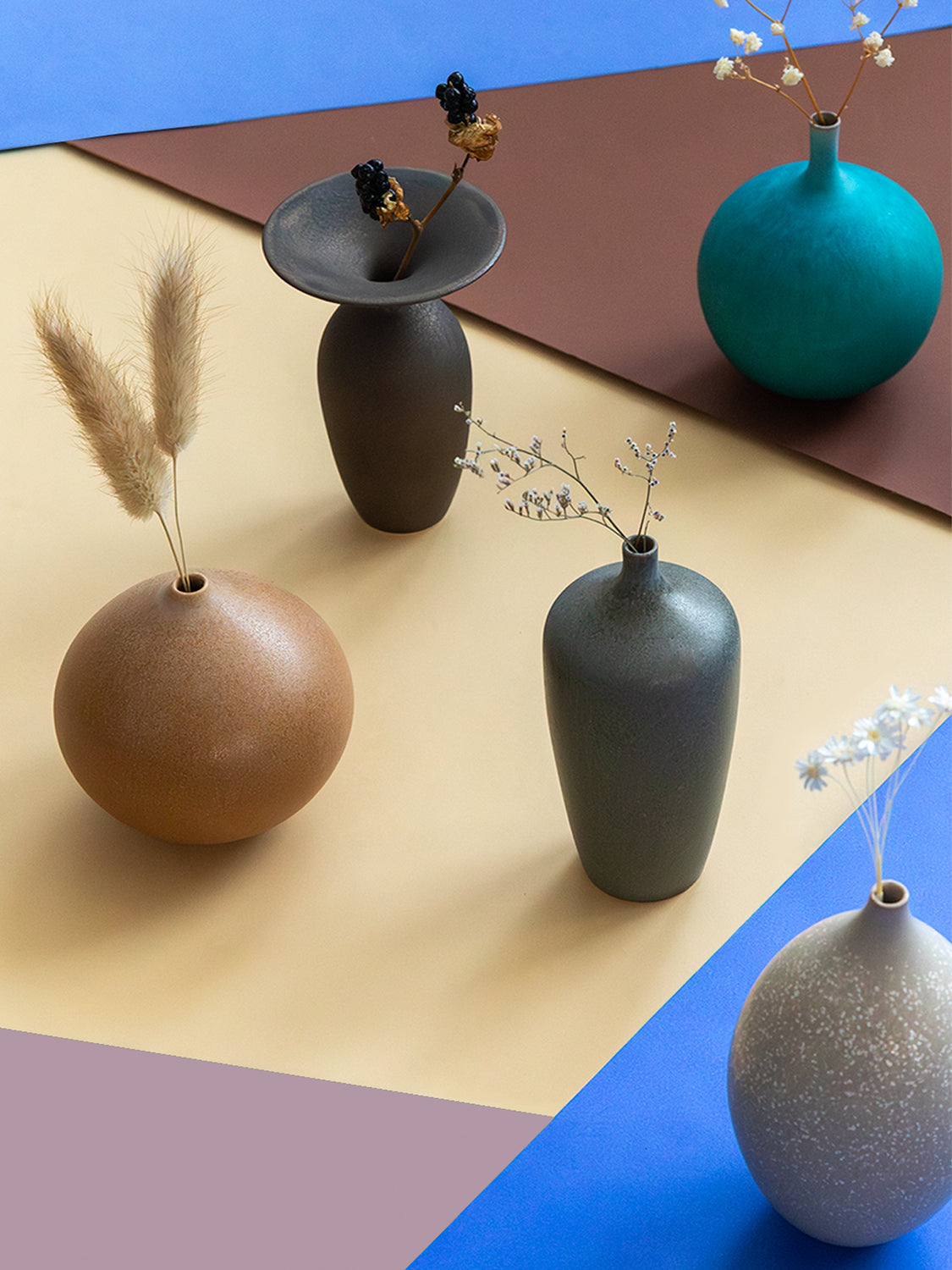 Terracotta Vase with Dried Bunny Tail Grass - Elegant Home Decor for Living Room, Bedroom & Office