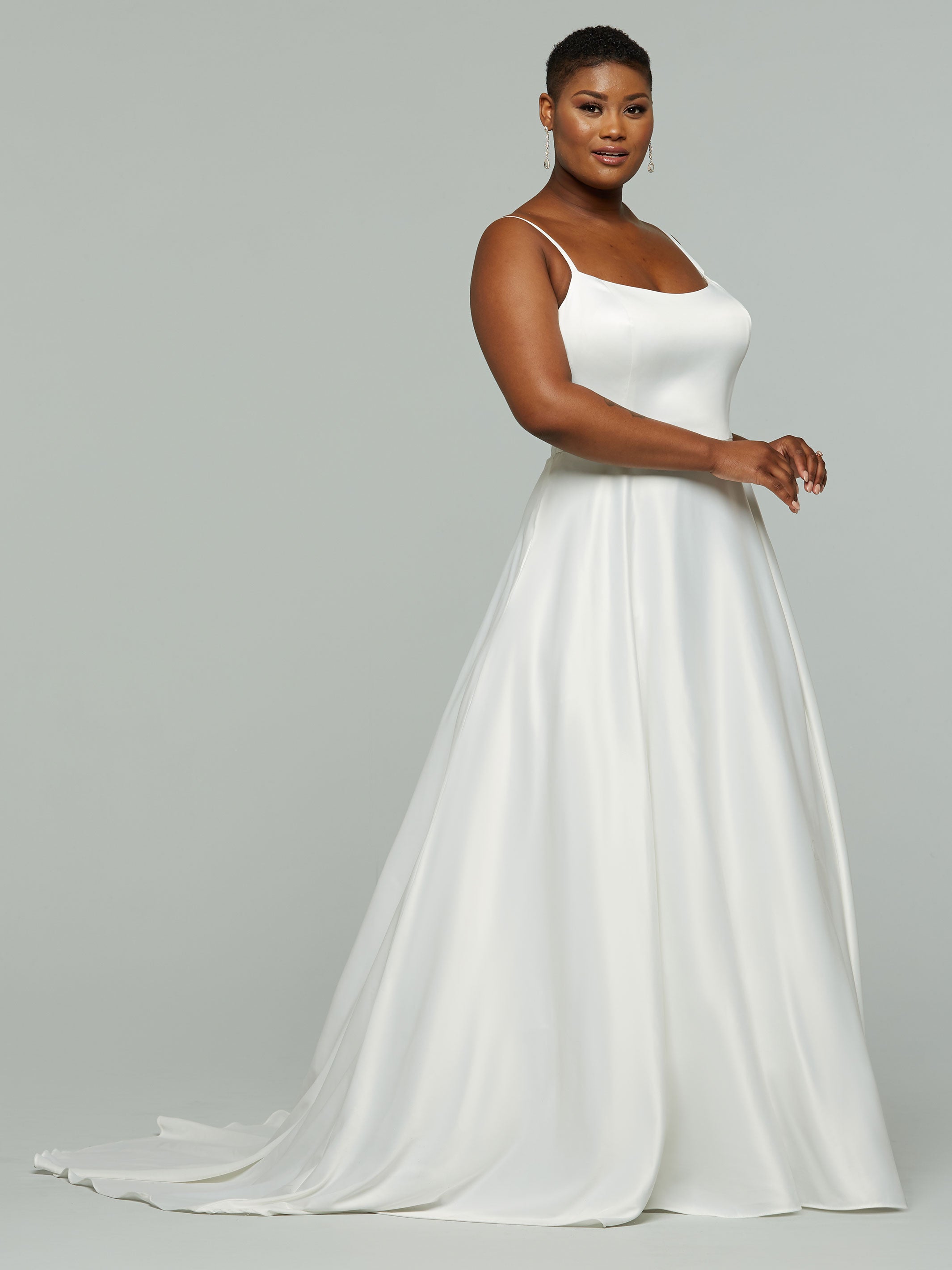 Giselle Women's Fashion Dress - Elegant & Comfortable Party Wear for Evening, Wedding & Special Occasions
