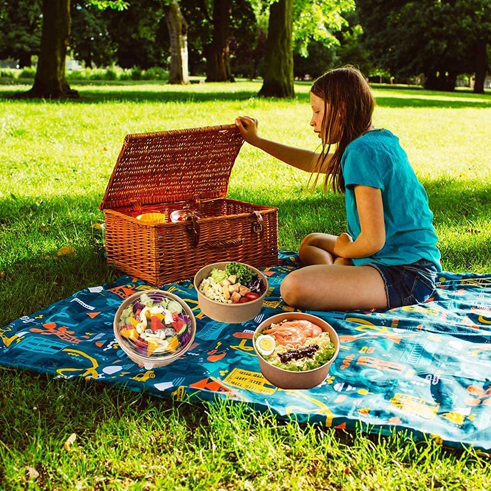 35 Oz Large Disposable Paper Bowls - 50 Count Eco-Friendly Salad Bowls for Hot & Cold Food, Soup, Pasta - Perfect for Parties, Picnics, Catering & Takeout