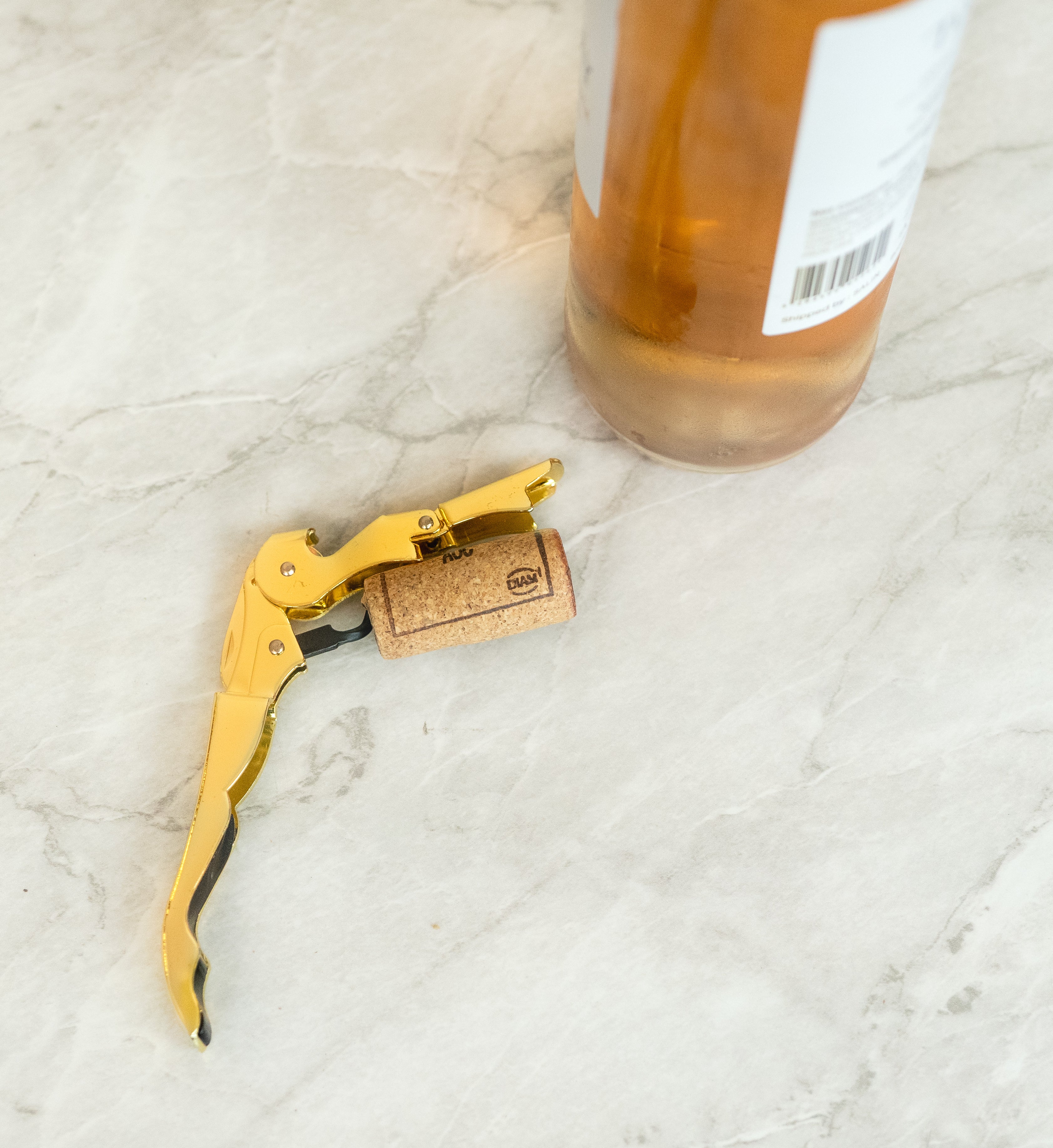 Premium Gold Wine Bottle Opener - Corkscrew with Foil Cutter for Easy Opening - Perfect for Wine Lovers, Dinner Parties & Gifts