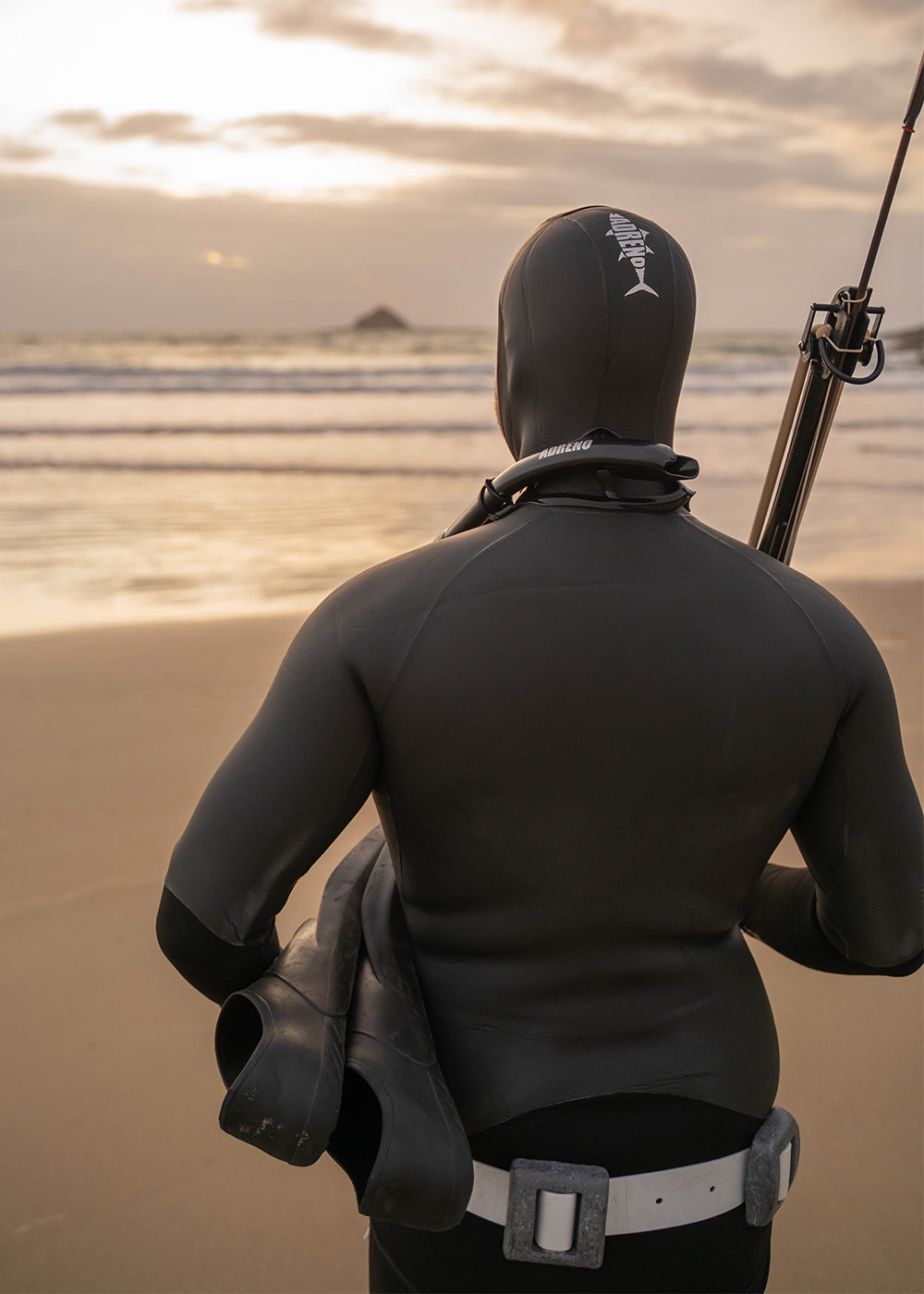 Adreno Tuna Pro 3/2mm Neoprene Wetsuit for Men & Women - 2 Piece Full Body Scuba Diving Suit with Thermal Lining | Perfect for Surfing, Snorkeling, and Cold Water Swimming