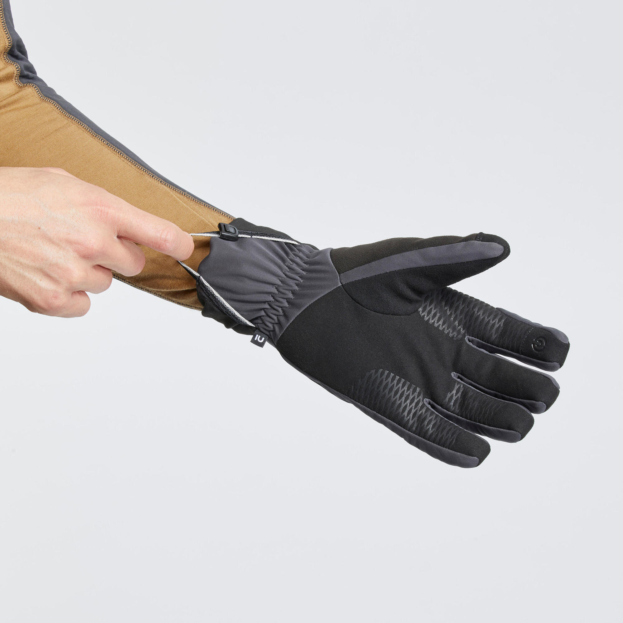 Forclaz MT900 Hiking Gloves for Adults - Lightweight, Waterproof & Durable - Perfect for Backpacking, Camping & Outdoor Adventures