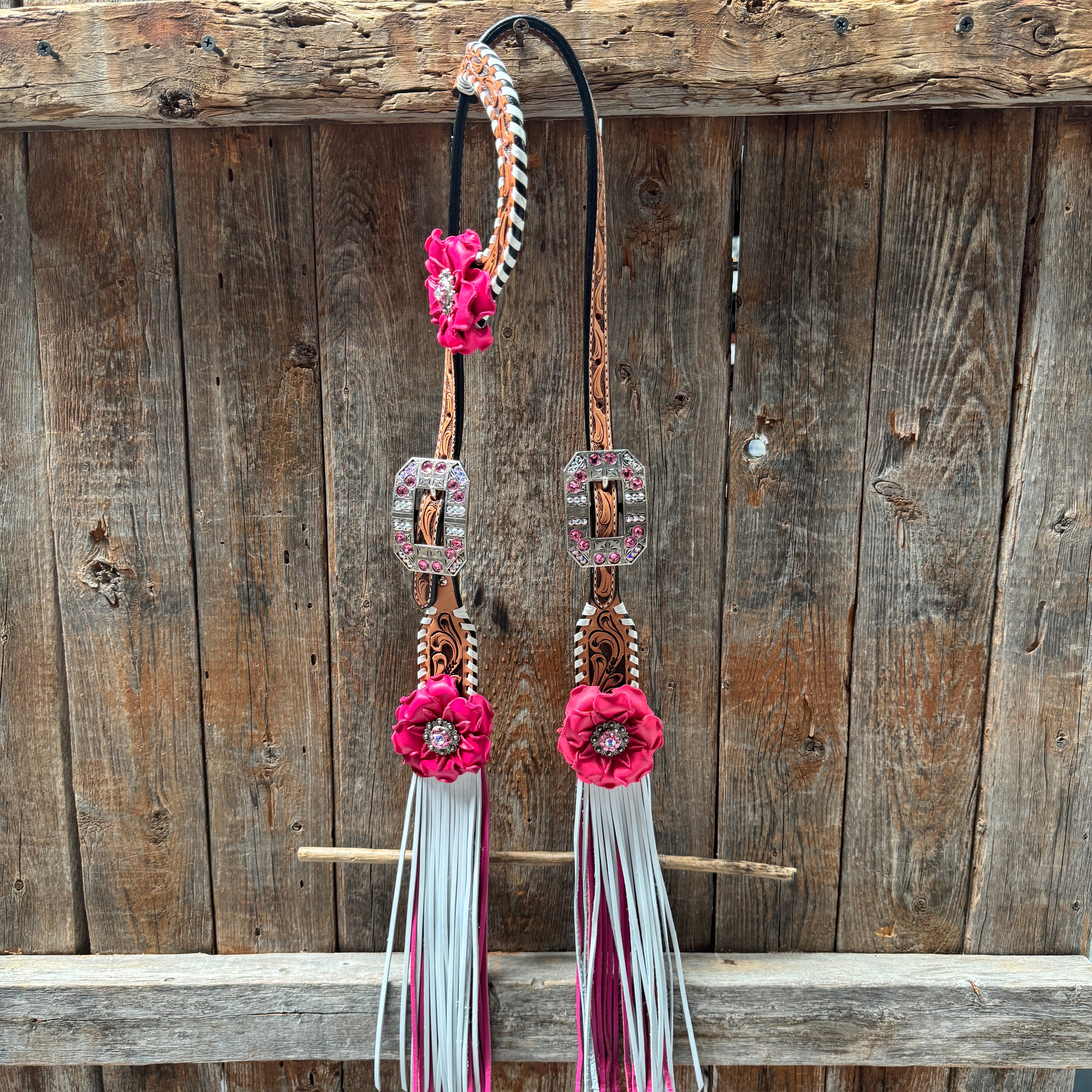 Pink and White Light Oil Whipstitch One Ear & Breastcollar Horse Tack Set #OEBC437 - Perfect for Western Riding, Shows, and Trail Competitions