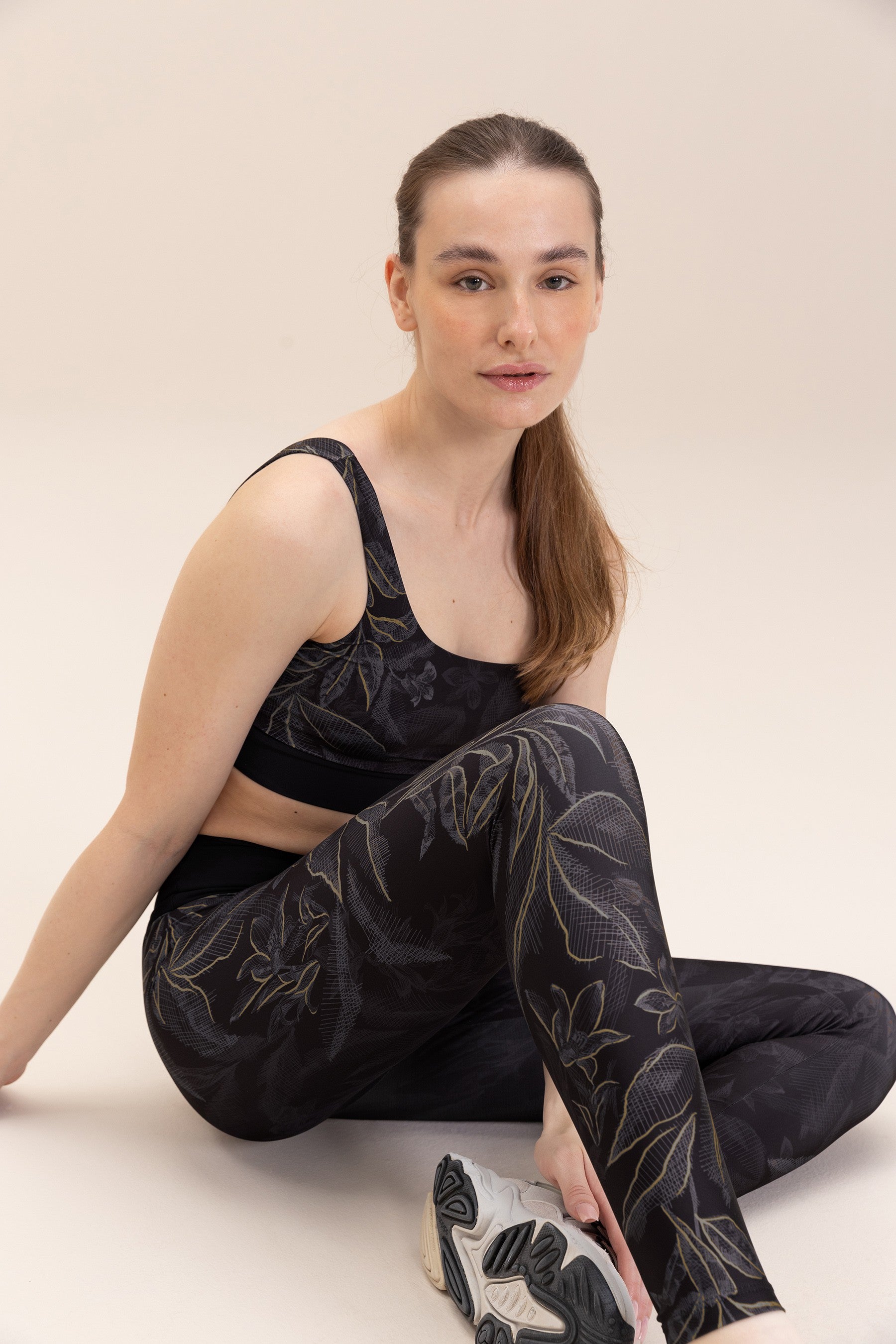 Jungle Dark Leggings - High Waist Yoga Pants for Women, Tummy Control Workout Leggings - Perfect for Gym, Running, Yoga & Everyday Wear