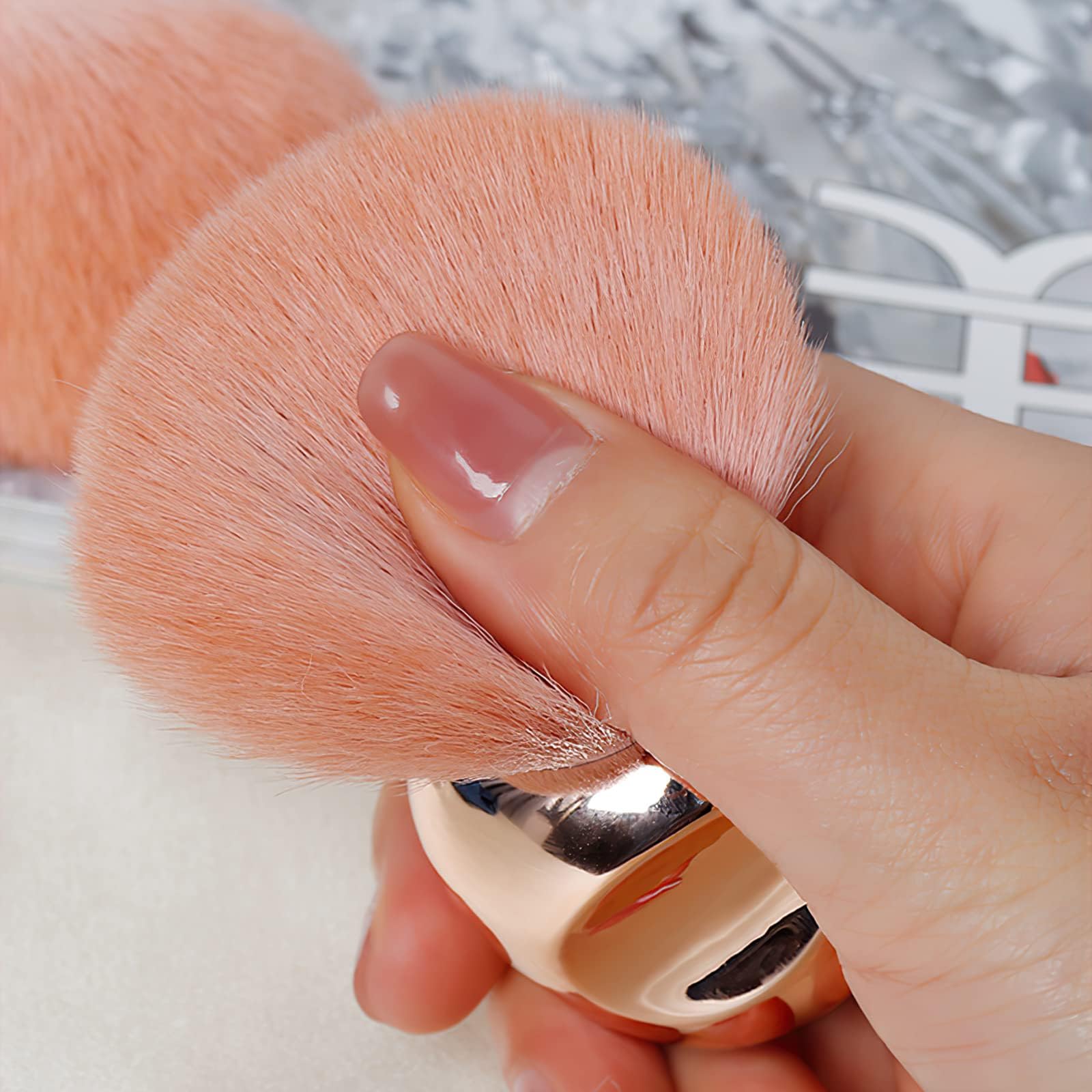 Premium KIRA Round Head Nail Dust Brush - Professional Nail Art Powder Remover & Cleaner for Acrylic, UV Gel, and Dip Powder Nails (Rose Gold) | Perfect for Salon, Home Manicures & Nail Art Enthusiasts