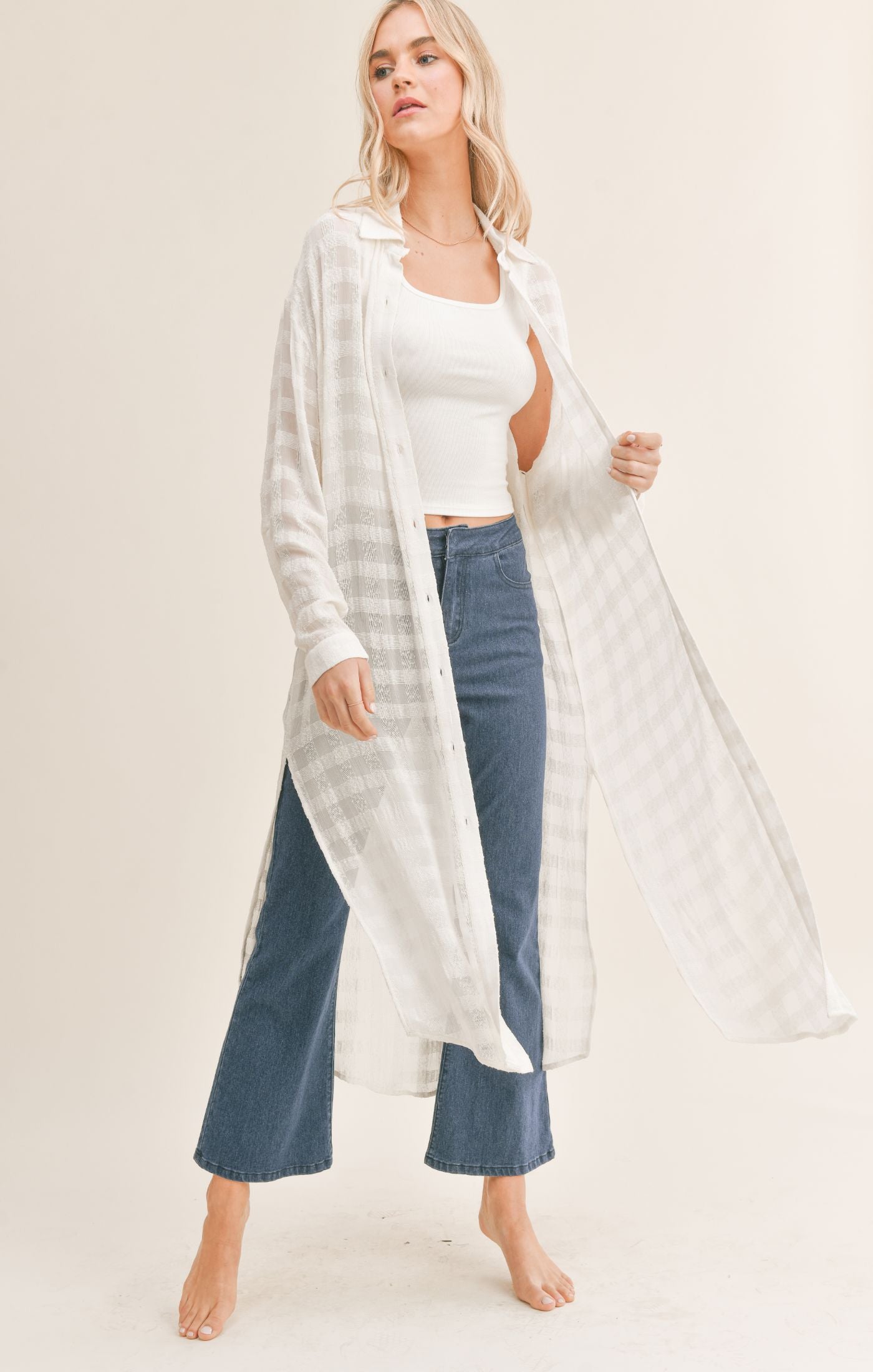 Stylish Sandy Long Shirt for Women - Comfortable Casual & Beach Wear - Perfect for Summer Outfits, Vacations, and Relaxing Days Out