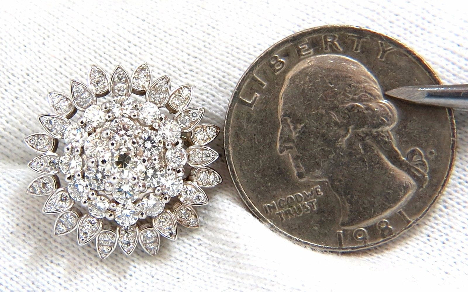 4.26ct Round Natural Diamond Cluster Starburst Clip Earrings in 18K Gold (G/VS) - Perfect for Weddings, Parties & Special Occasions